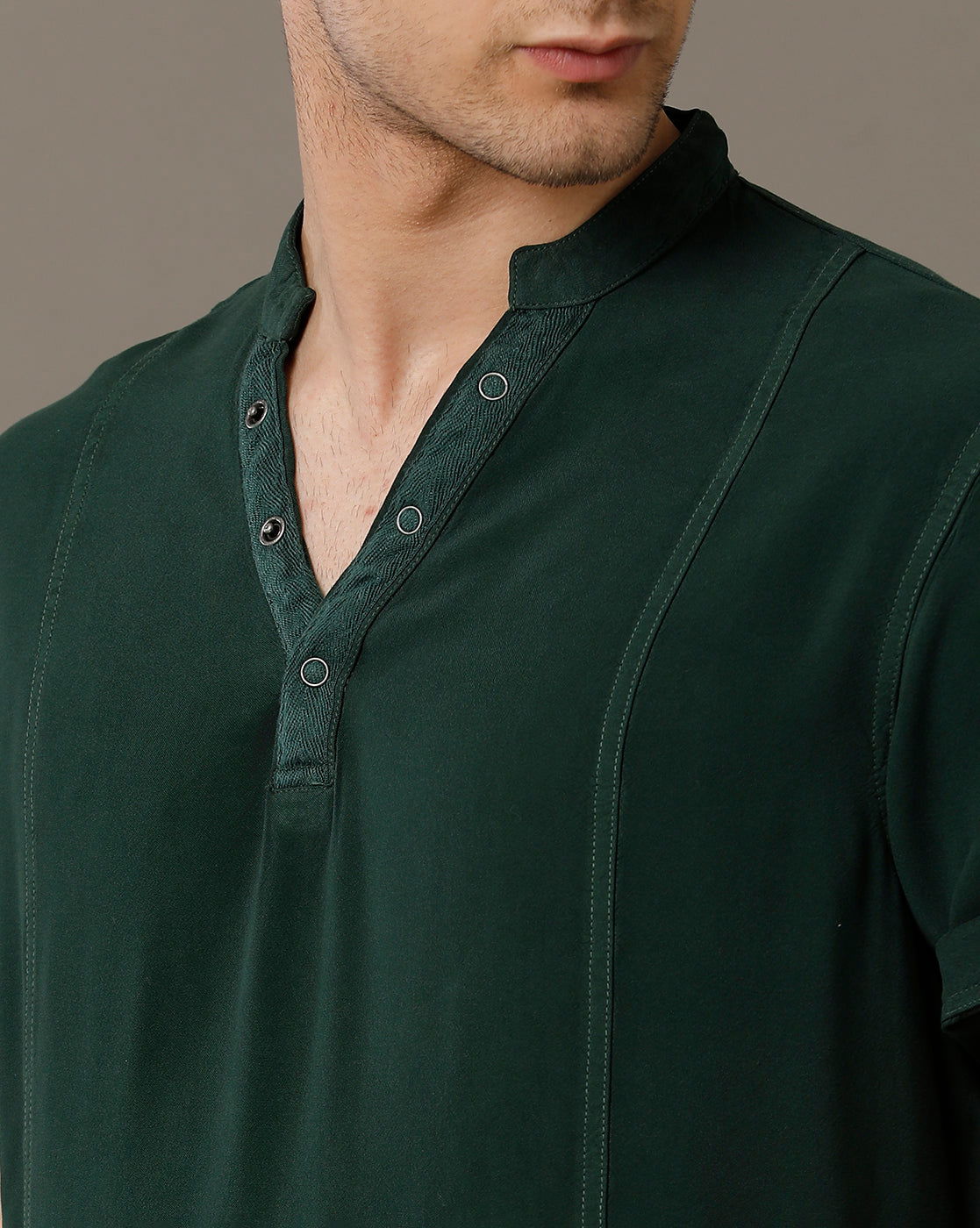 IDENTITI Men Slim Fit Mandarin Collar Solid Shirt In M.Green.