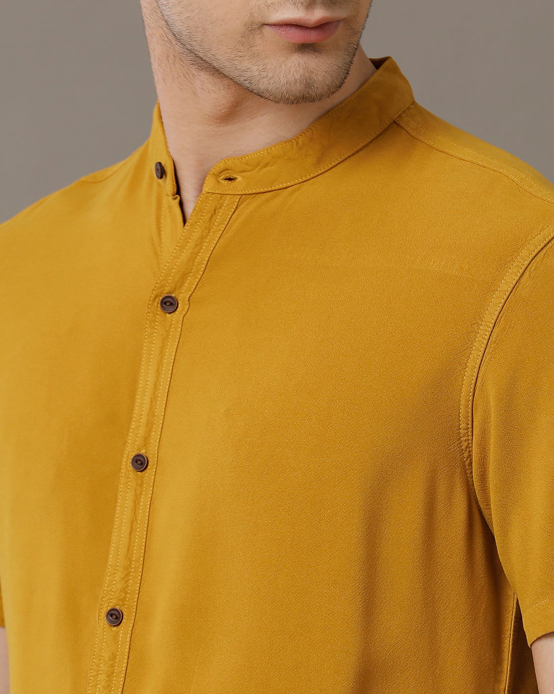 IDENTITI Men Slim Fit Mandarin Collar Solid Shirt In Mustard.