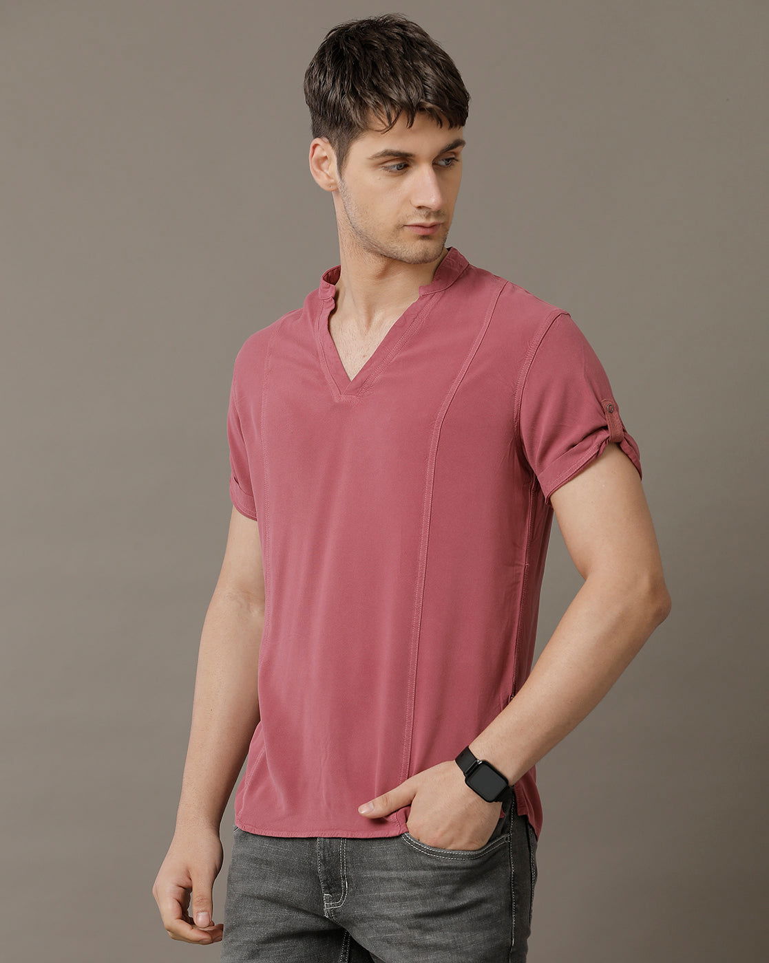 IDENTITI Men Slim Fit Mandarin Collar Solid Shirt In Peach.