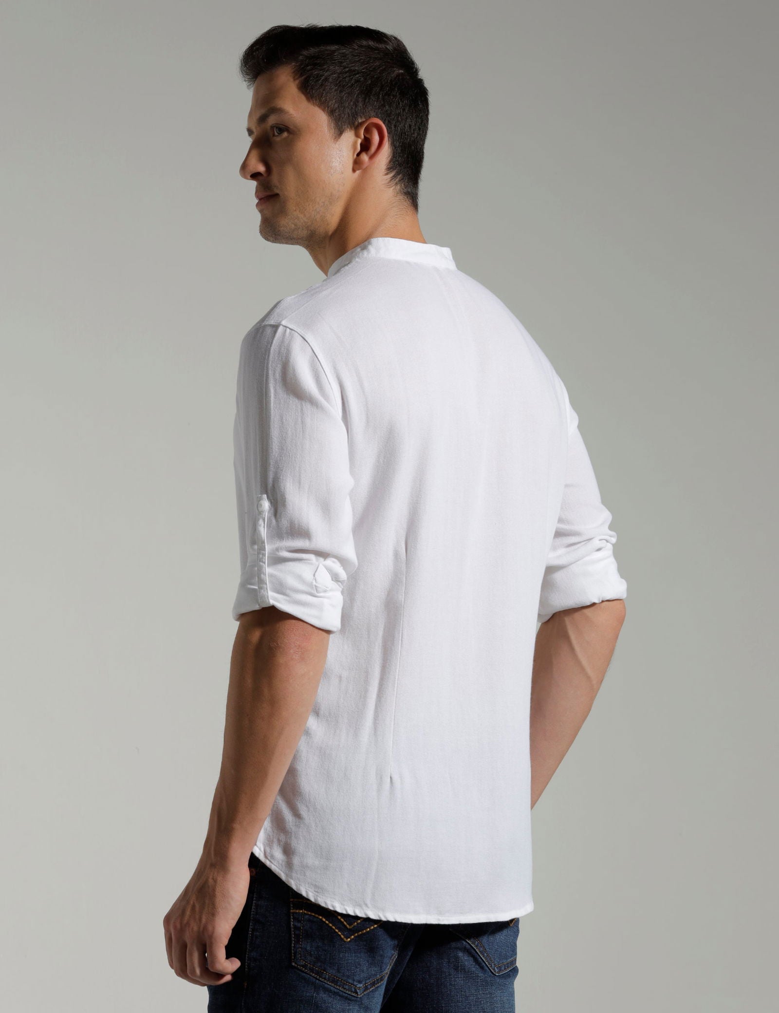 IDENTITI Men Slim Fit Mandarin Collar Solid Shirt In White