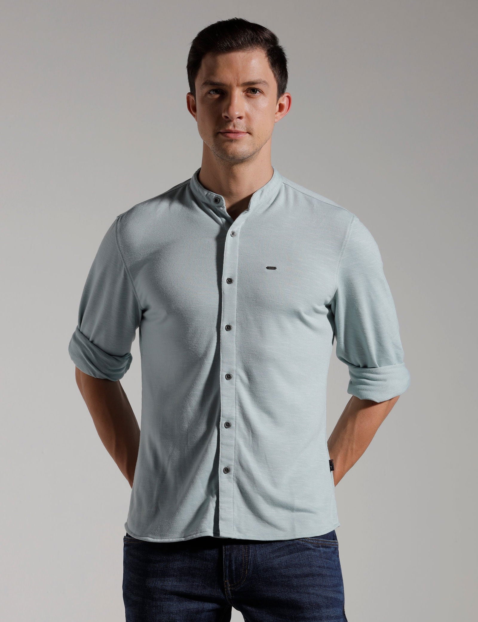 IDENTITI Men Slim Fit Mandarin Collar Stripe Shirt