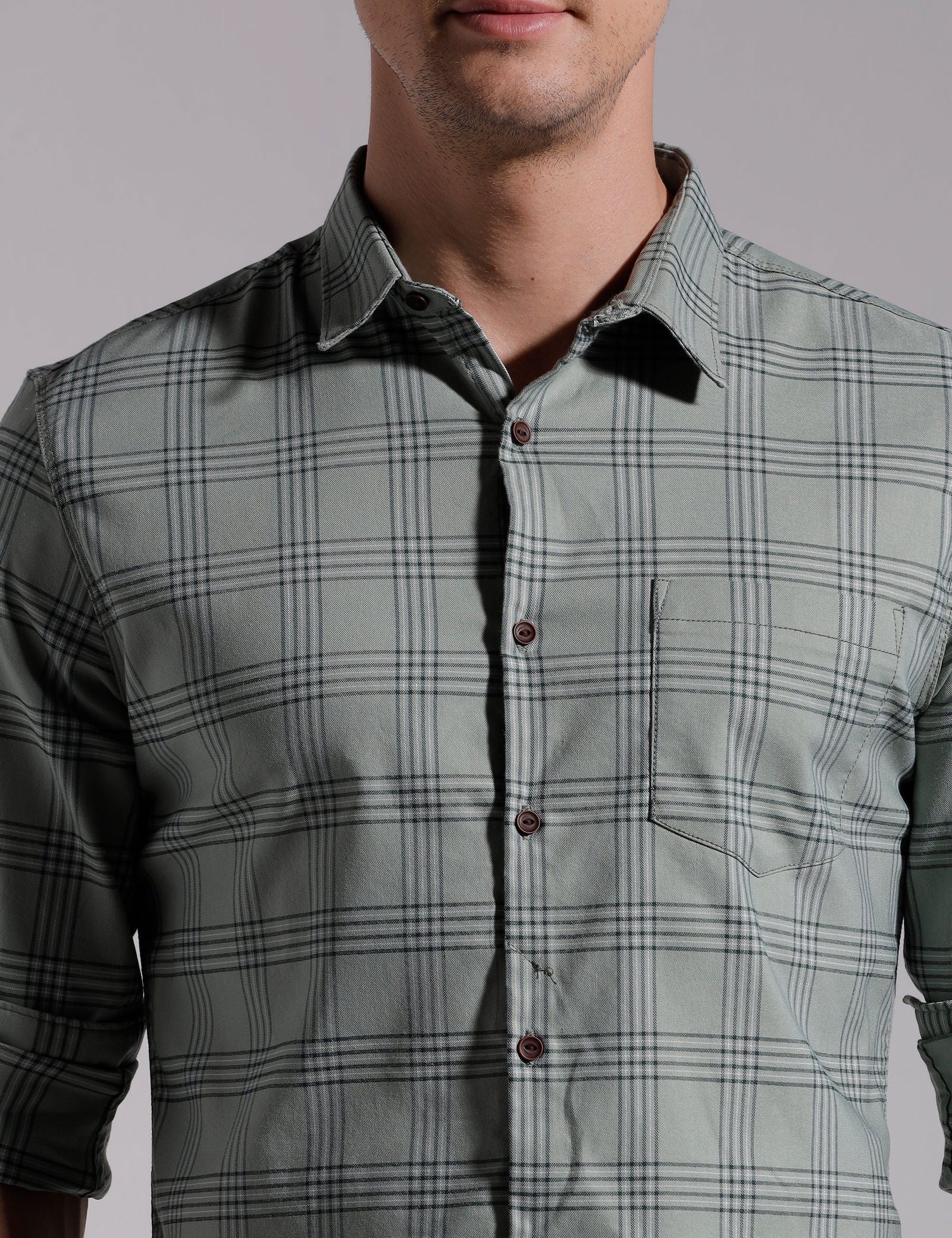 IDENTITI Men Slim Fit Regular Collar Checks Shirt