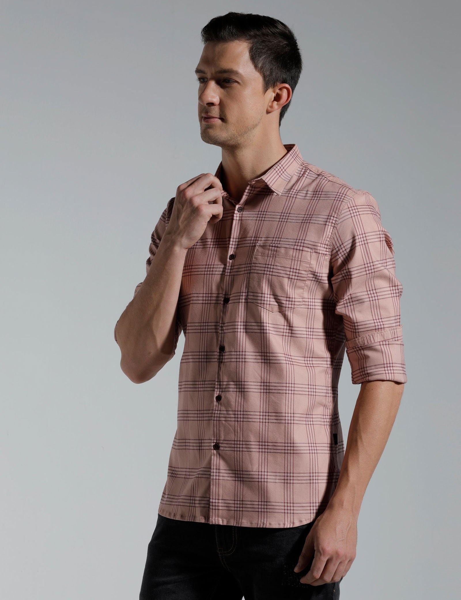 IDENTITI Men Slim Fit Regular Collar Checks Shirt