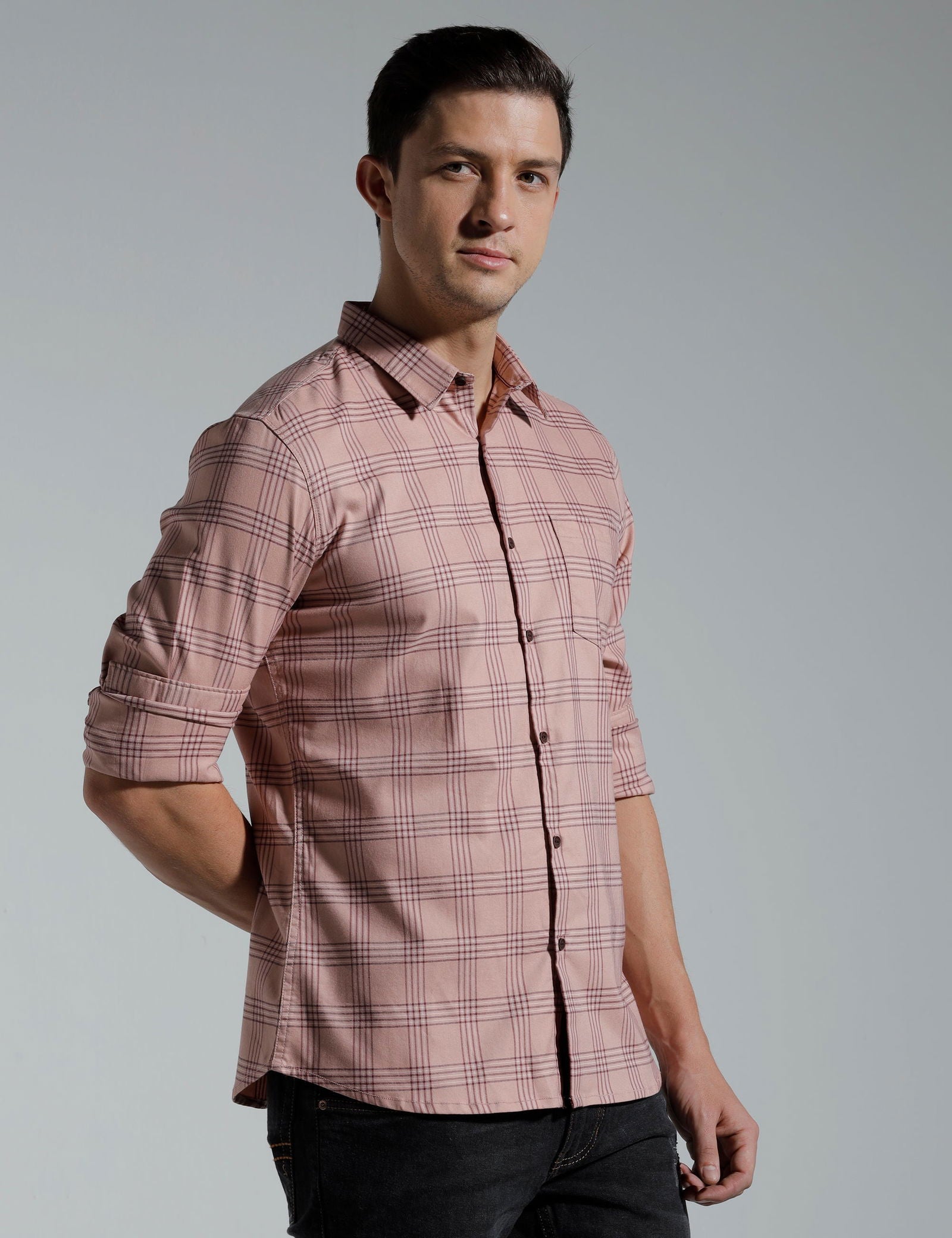 IDENTITI Men Slim Fit Regular Collar Checks Shirt