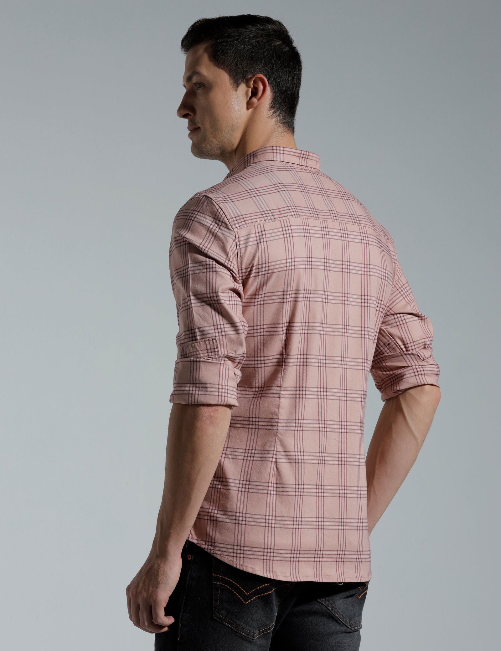 IDENTITI Men Slim Fit Regular Collar Checks Shirt