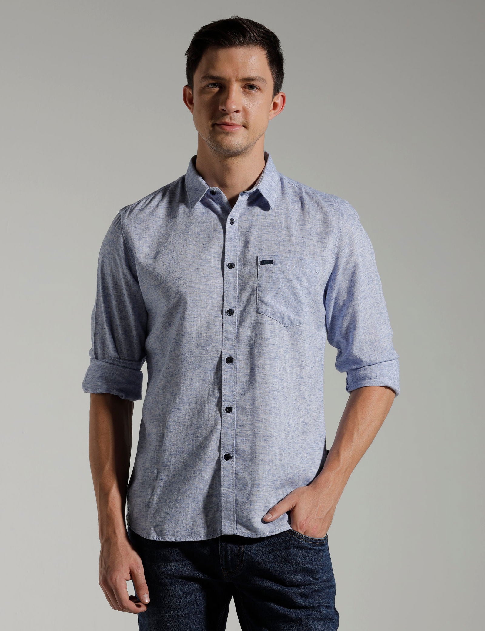 IDENTITI Men Slim Fit Regular Collar Solid Shirt
