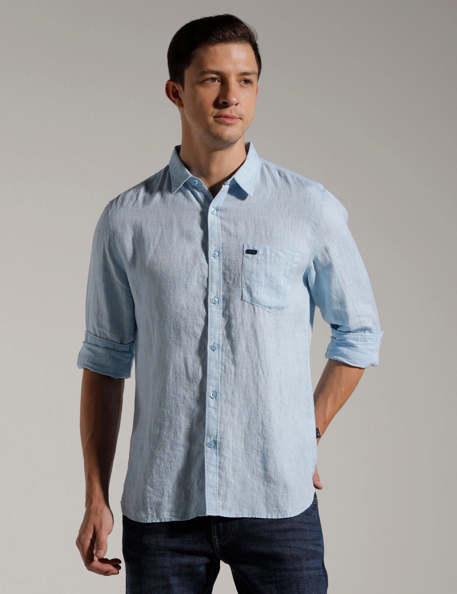 IDENTITI Men Slim Fit Regular Collar Solid Shirt