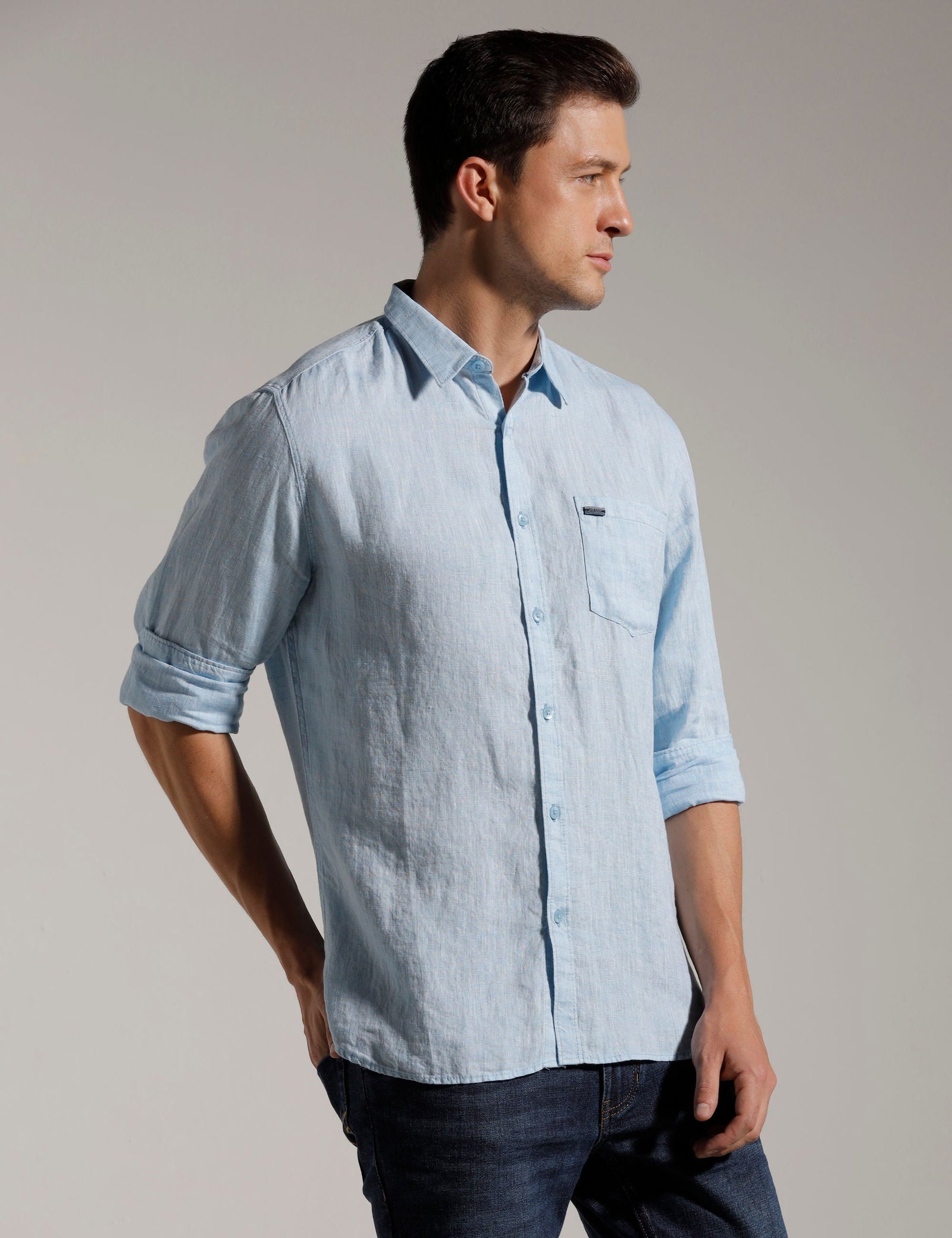 IDENTITI Men Slim Fit Regular Collar Solid Shirt