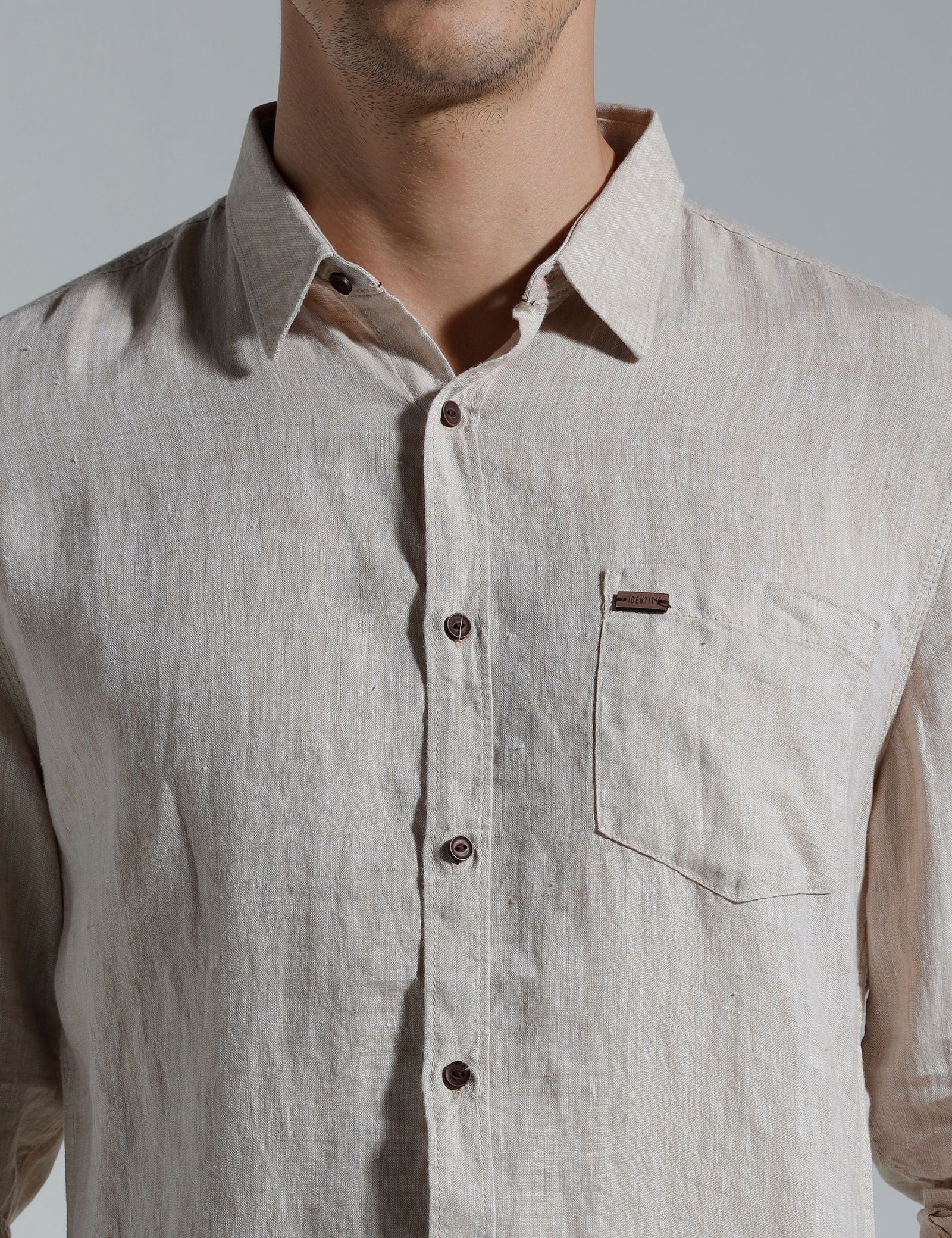 IDENTITI Men Slim Fit Regular Collar Solid Shirt