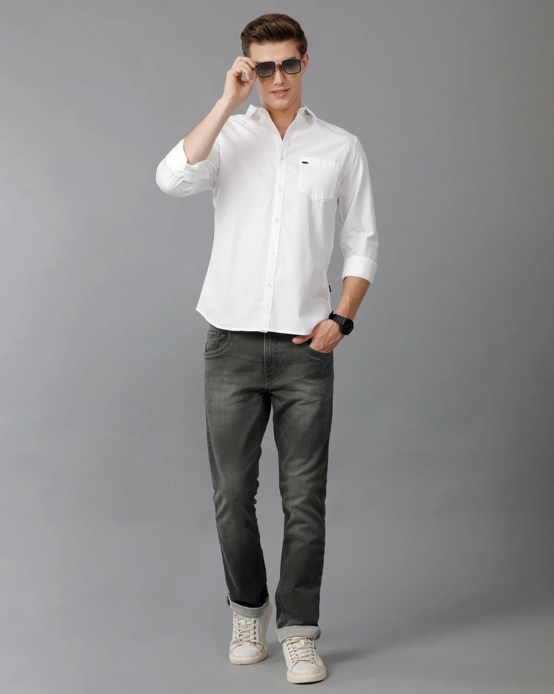 IDENTITI Men Slim Fit Regular Collar Solid Shirt In White