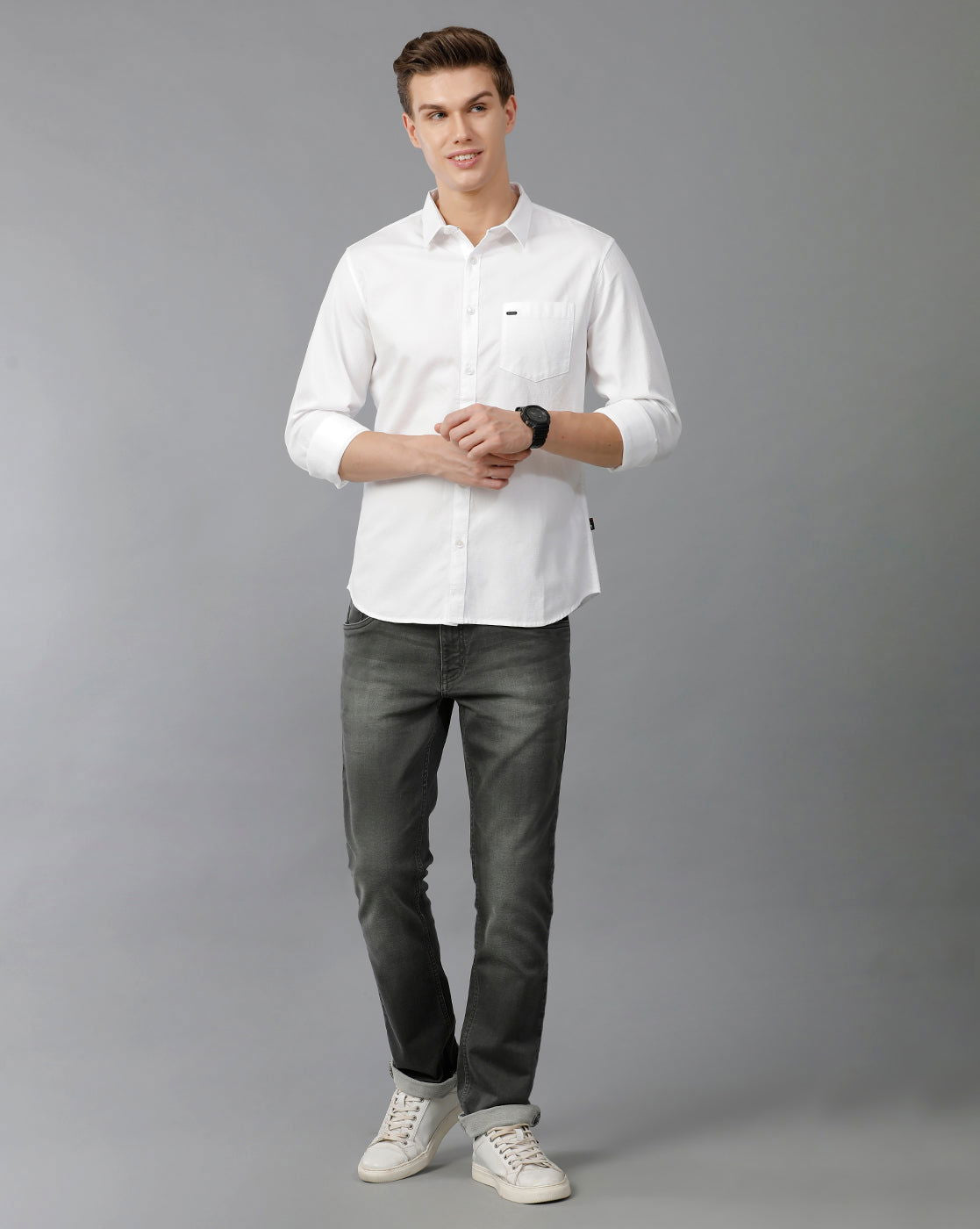 IDENTITI Men Slim Fit Regular Collar Solid Shirt In White