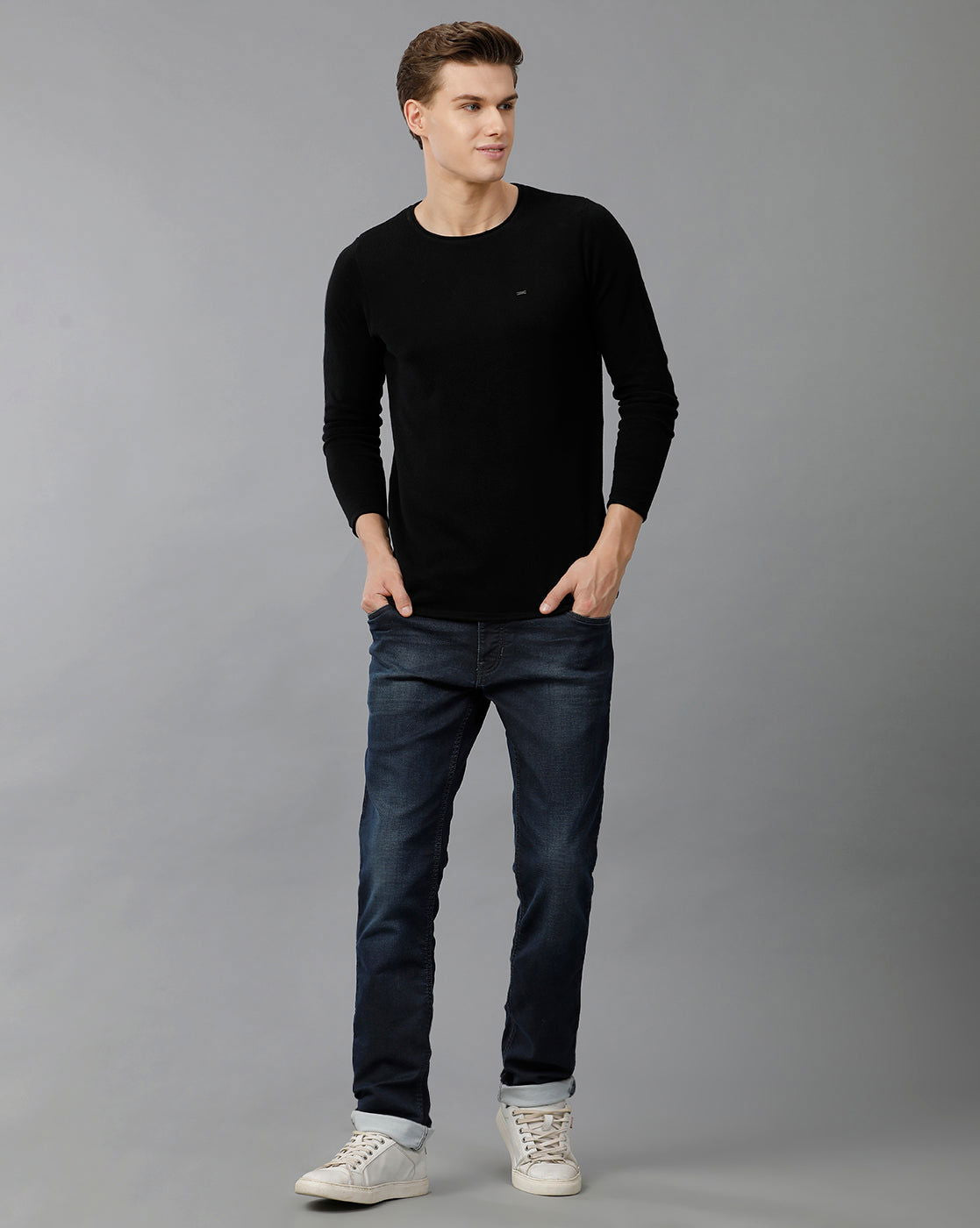IDENTITI Men Slim Fit Round Neck Flat Knit In Black