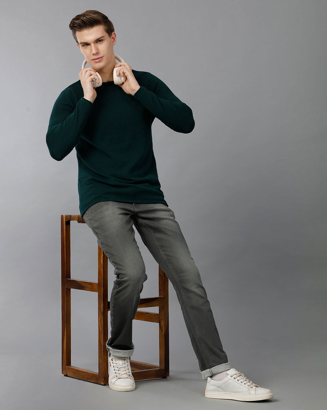 IDENTITI Men Slim Fit Round Neck Flat Knit In Green