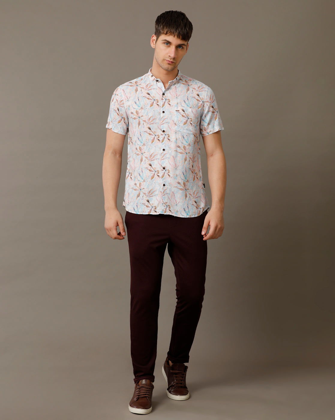 IDENTITI Men Slim Fit Short Collar Printed Shirt In Purple.