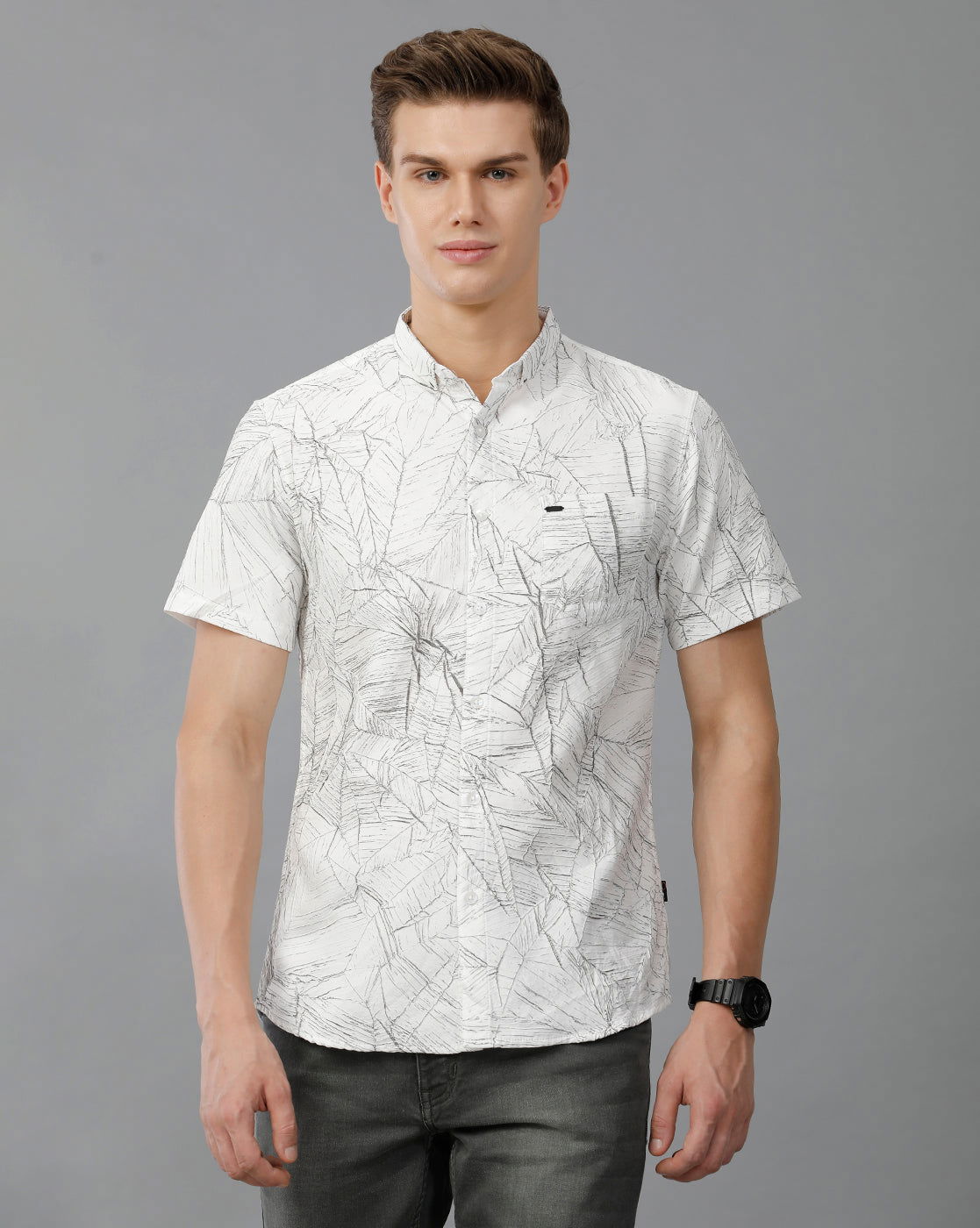 IDENTITI Men Slim Fit Short Collar Printed Shirt In White