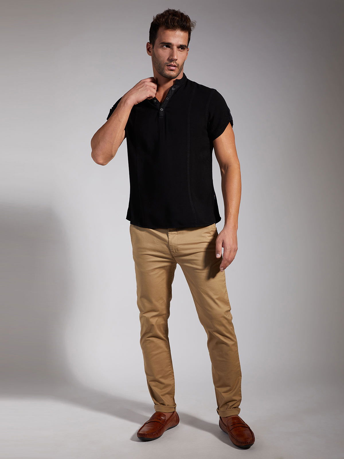 Identiti Men Half Placket Mandarin Collar Shirt/Kurta