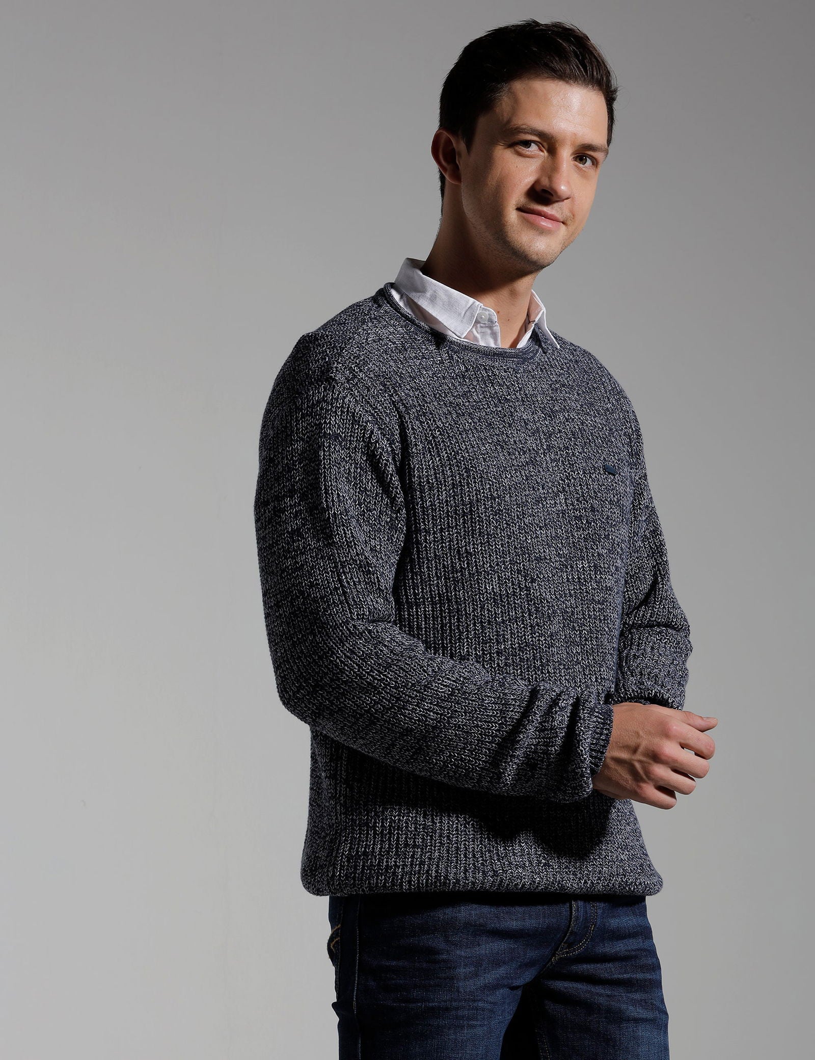 Identiti Navy Full Sleeve Solid Slim Fit Cotton Casual Pull Over With Woven Collar