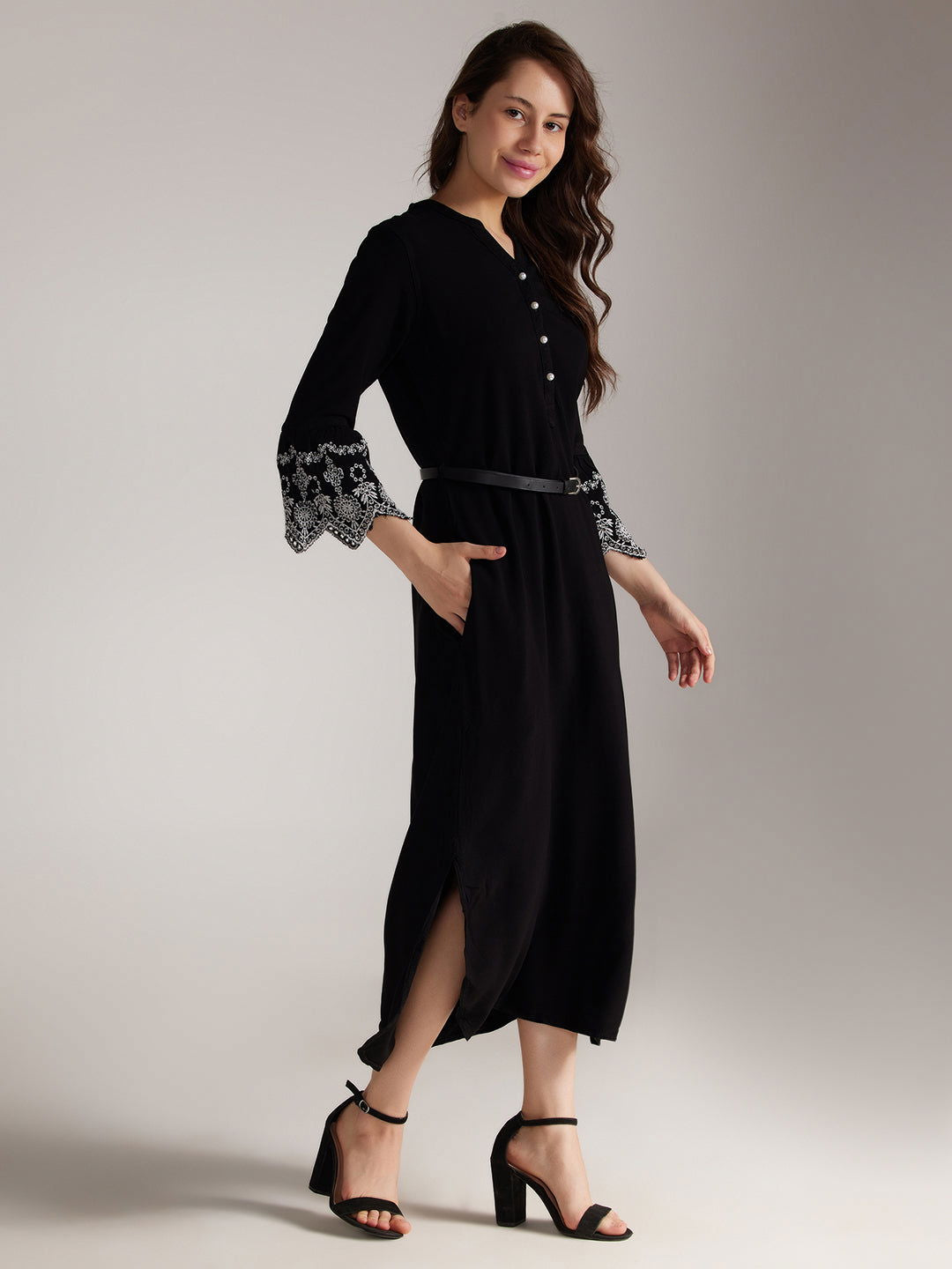 Identiti Women Solid Indo Western Embroidered Kurti / Long Dress - Black