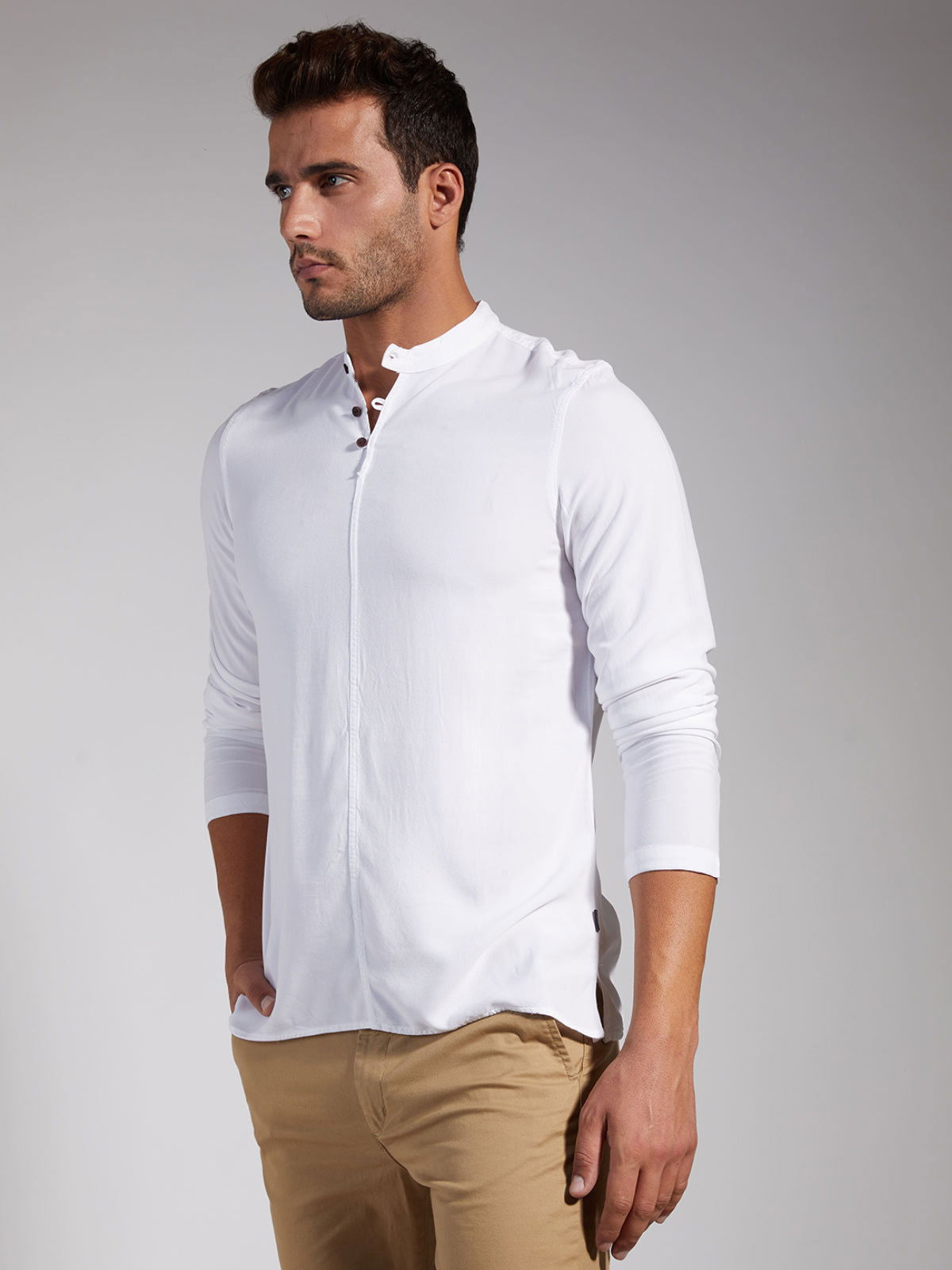 Men Half Placket Mandarin Collar Viscose Shirt / Kurta