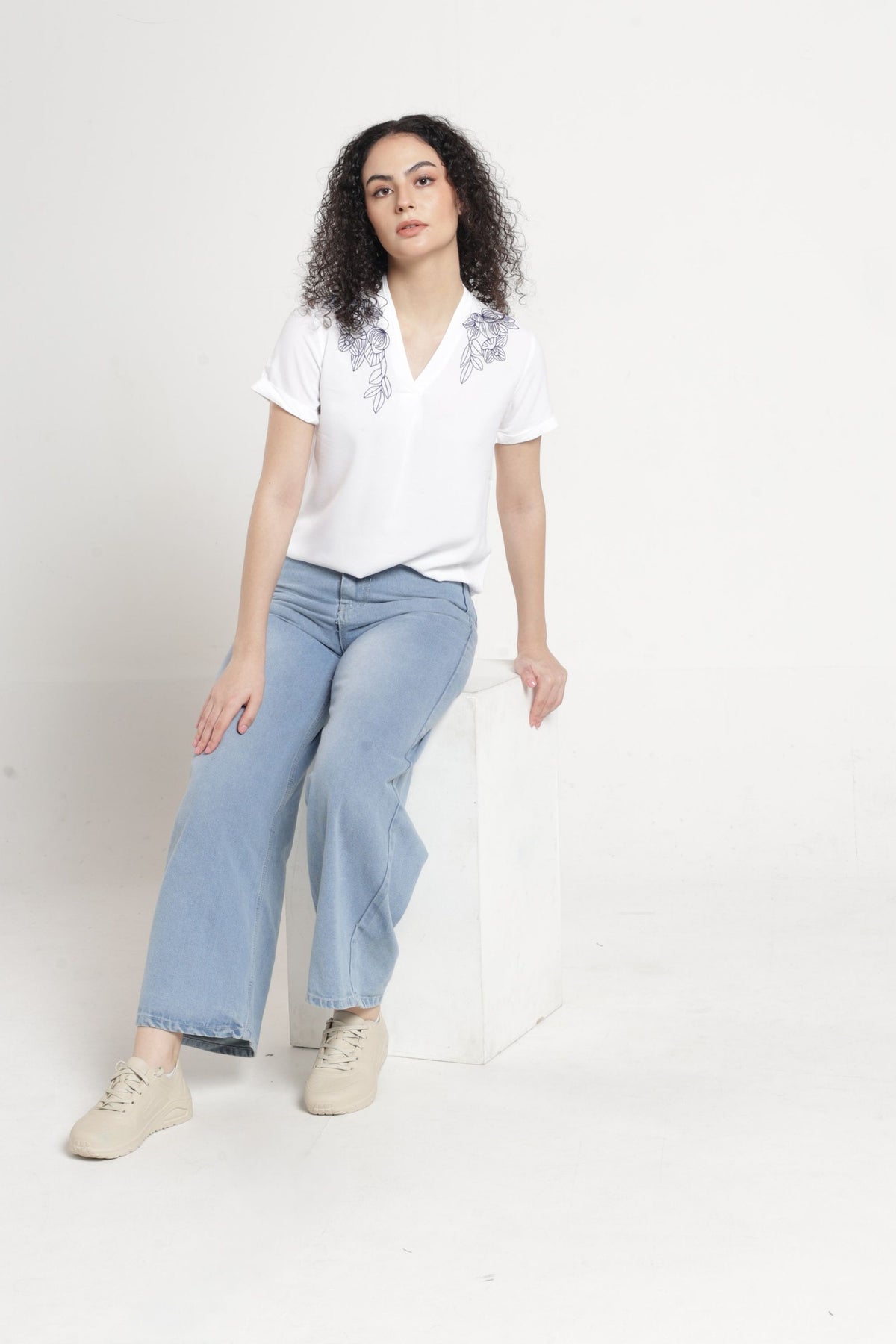 Women Solid Embroidered Indo-Western Tunic - White