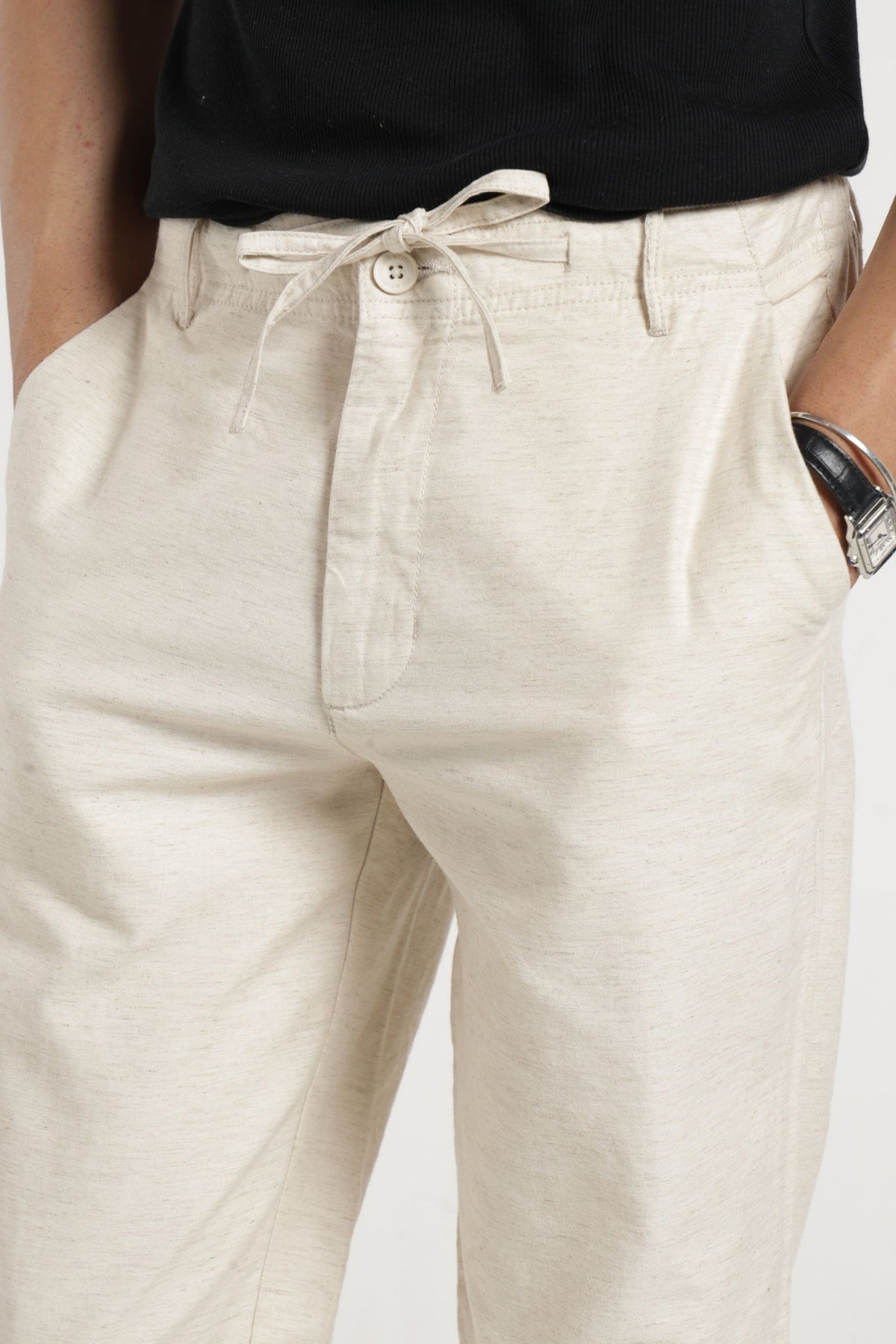 IDENTITI Men Relaxed Fit Non Denim Solid Trouser In Ecru