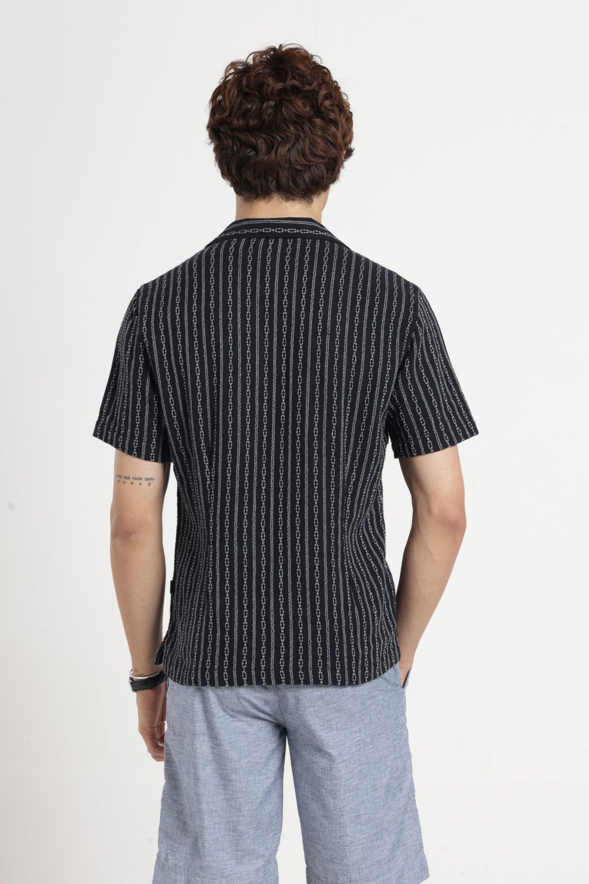 Cable Textured Dobby Cuban Collar Shirt in Black
