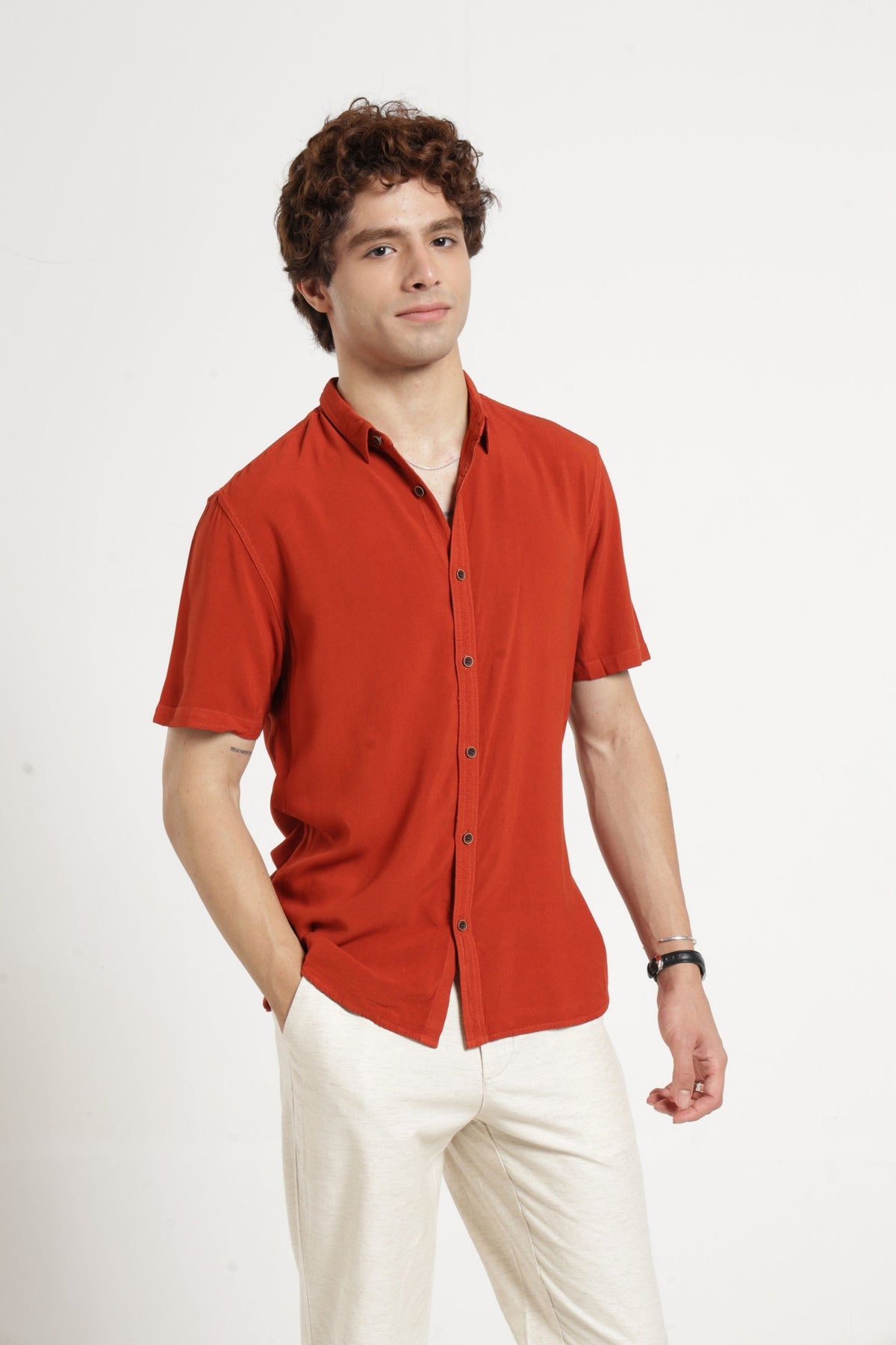 Regular Collar Half Sleeves Solid Shirt in Mineral red
