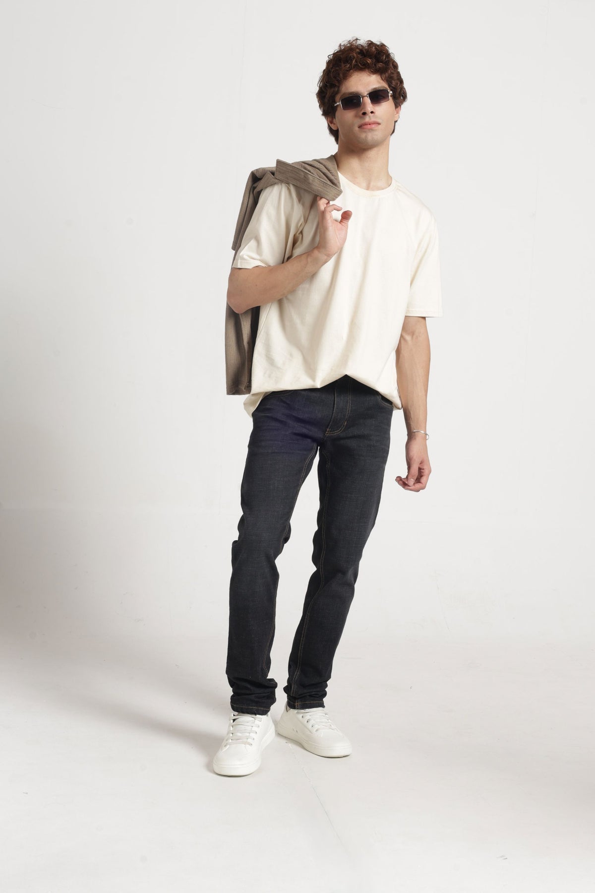 Twill Lycra Slim Fit Denim In Black
