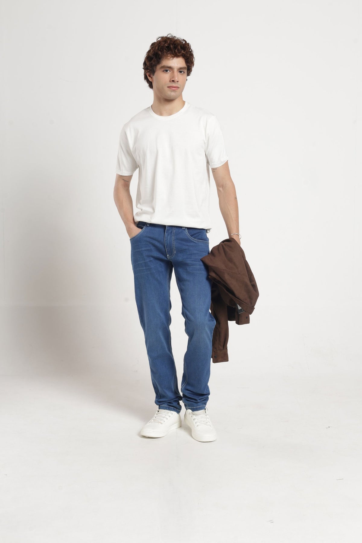 Twill Lycra Slim Fit Denim In Indigo