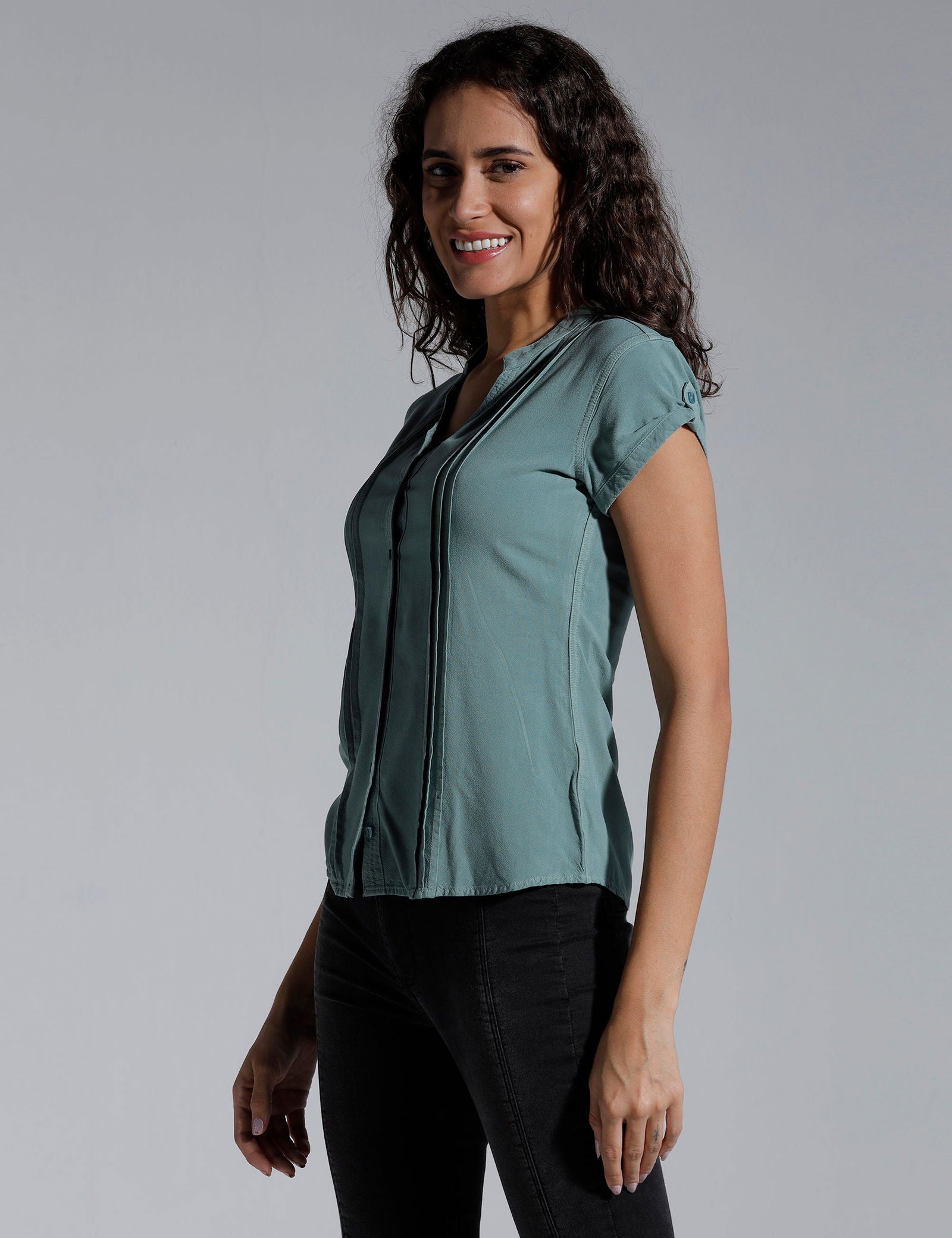 Women Solid Viscose Regular Fit Casual Shirt