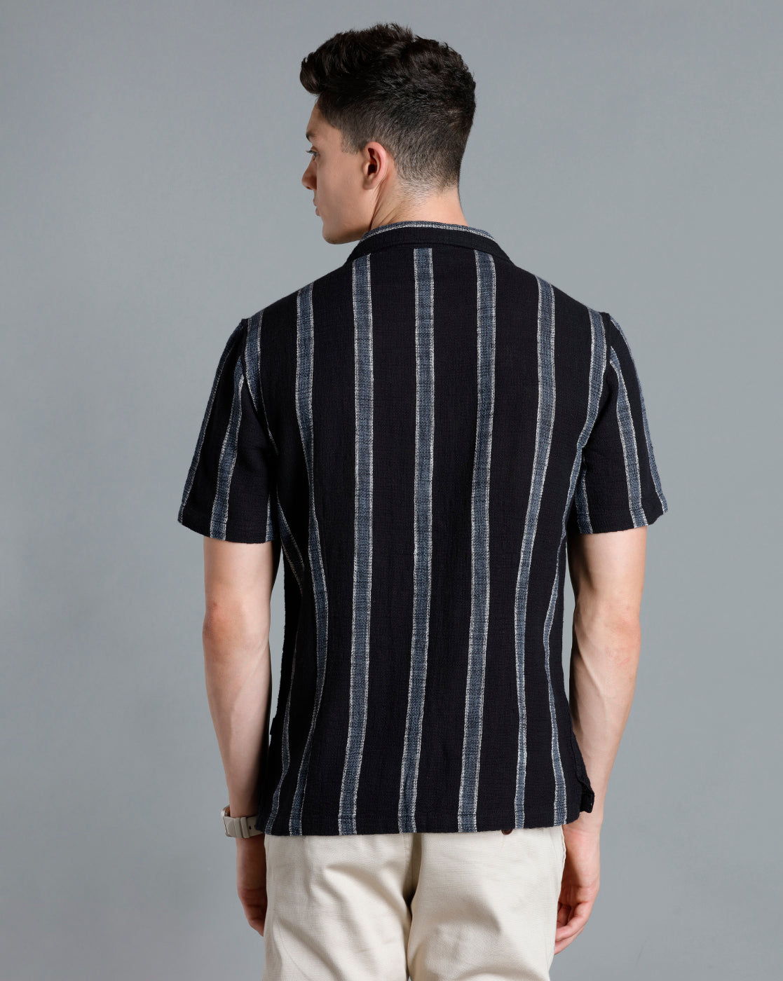IDENTITI Men Slim Fit Lapel Collar Striped Shirt In Black