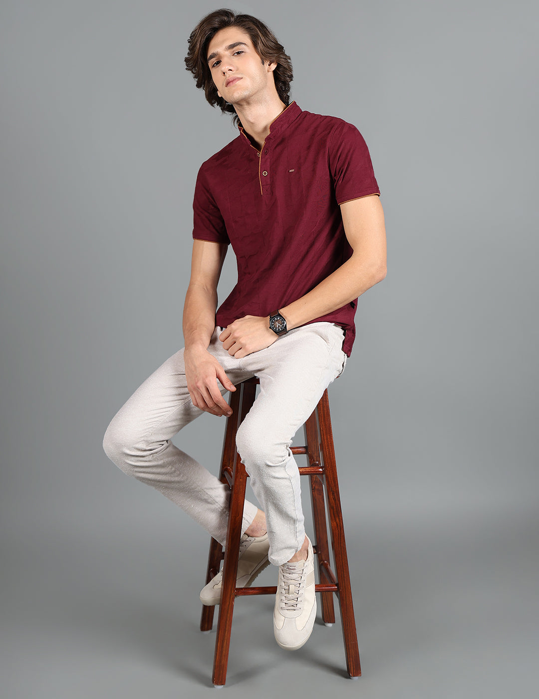 IDENTITI Men Slim Fit Mandarin Collar Solid T-Shirt In Wine.