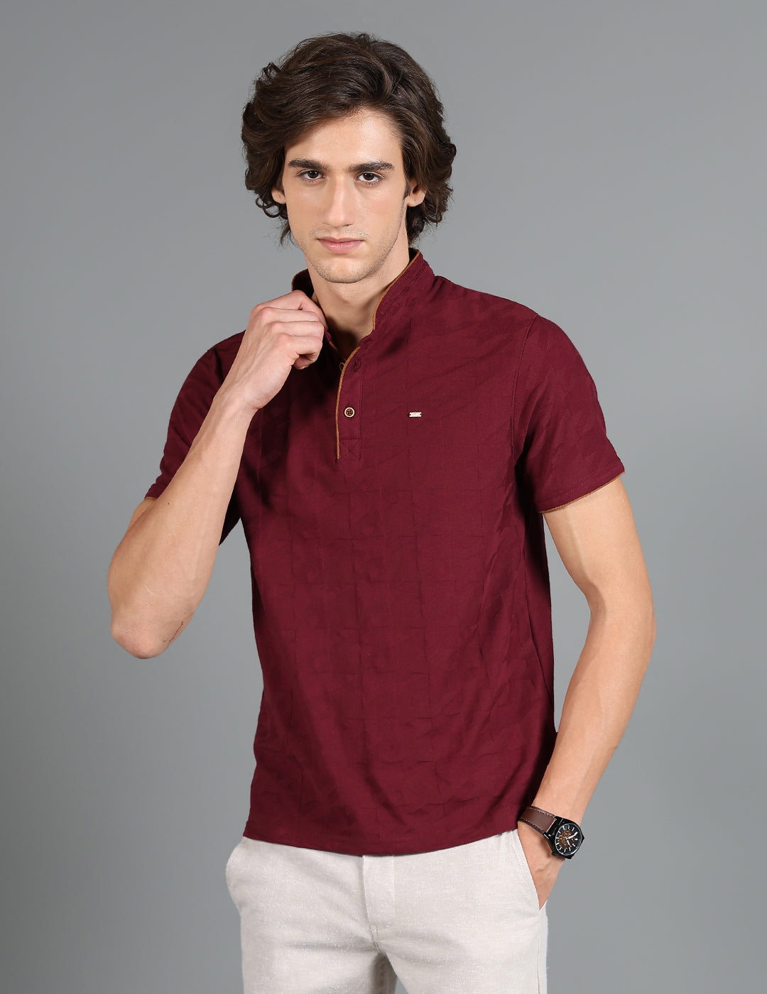 IDENTITI Men Slim Fit Mandarin Collar Solid T-Shirt In Wine.