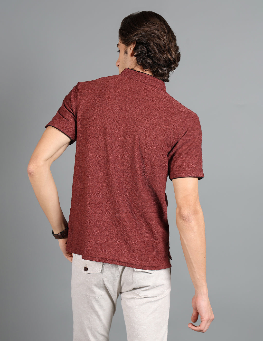 IDENTITI Men Slim Fit Mandarin Collar Solid T-Shirt In Maroon.