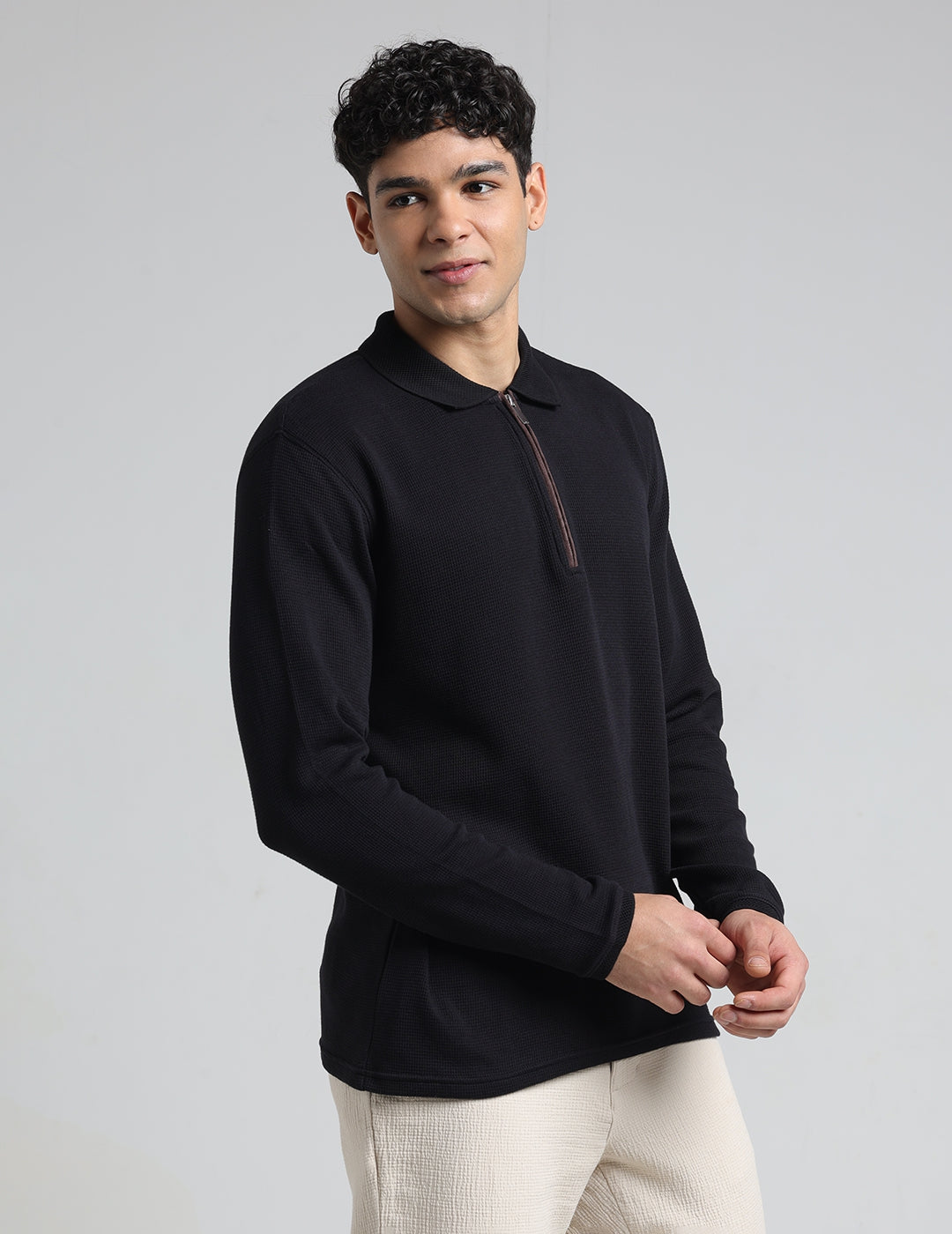 IDENTITI Men Slim Fit Polo Collar Solid T-Shirt In Black.