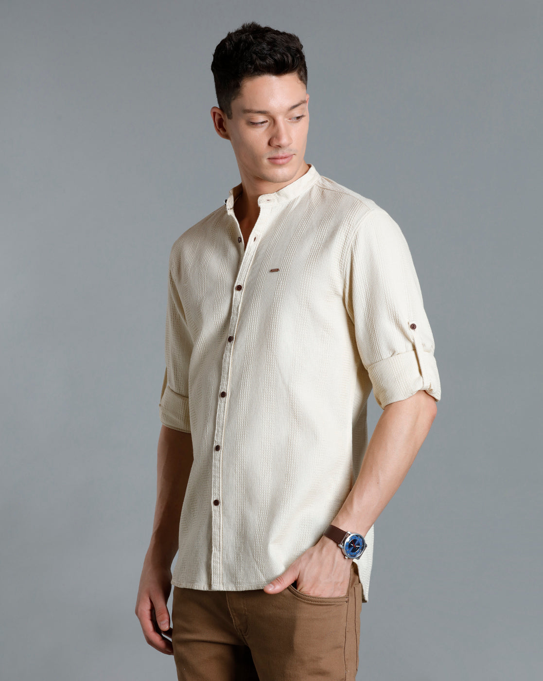 IDENTITI Men Slim Fit Mandarin Collar Solid Shirt In Beige.