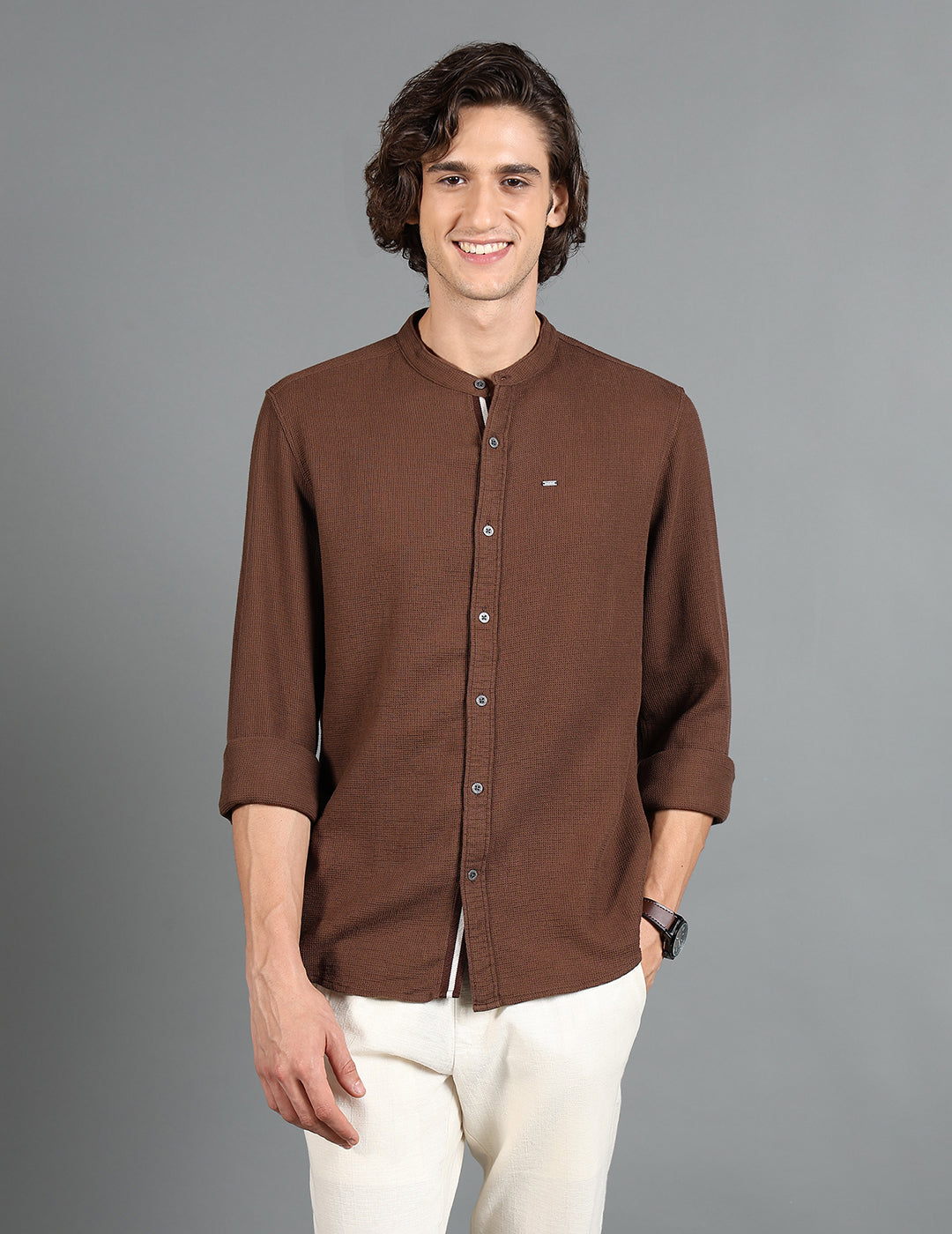IDENTITI Men Slim Fit Mandarin Collar Solid Shirt In Brown