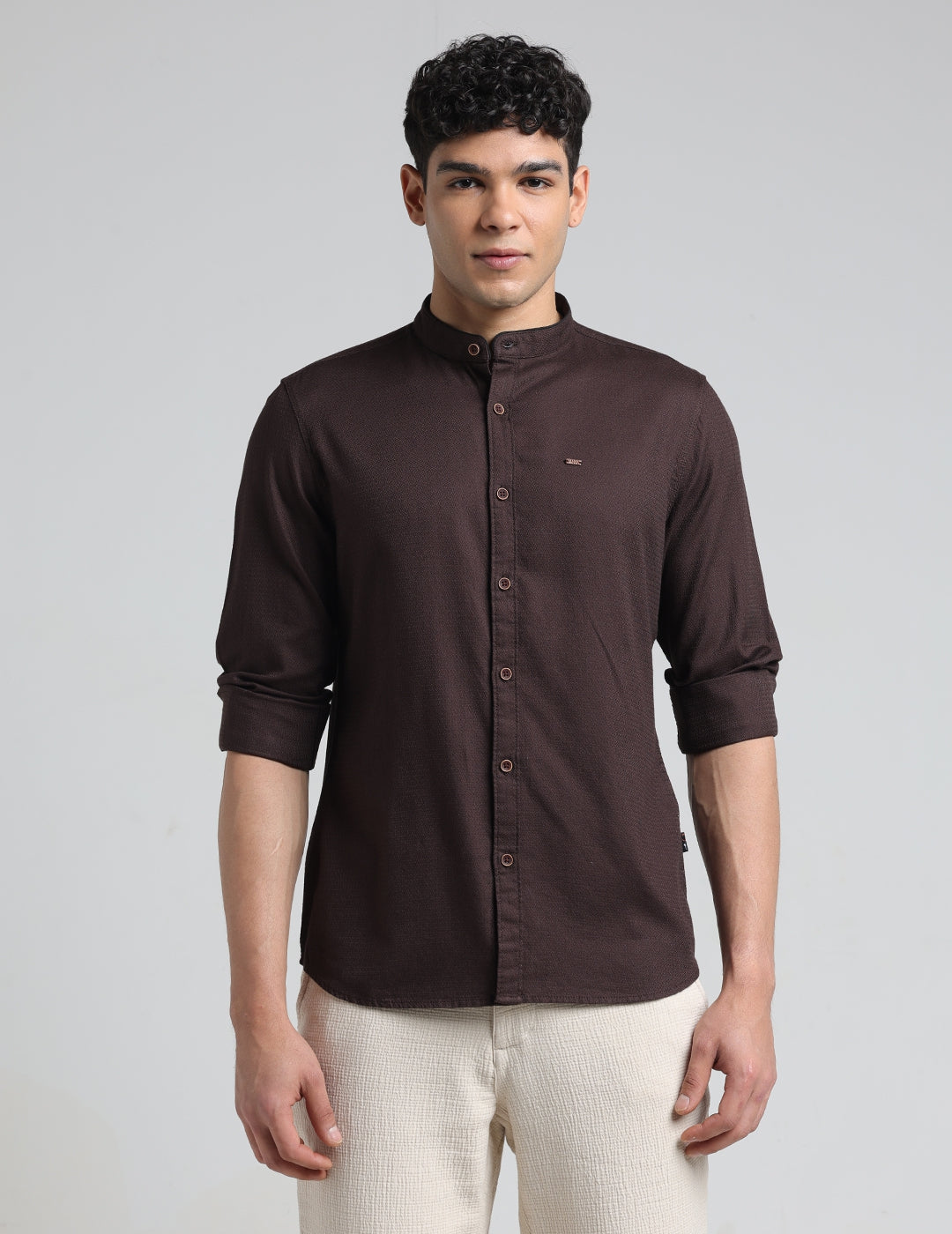 IDENTITI Men Slim Fit Mandarin Collar Solid Shirt In Brown.