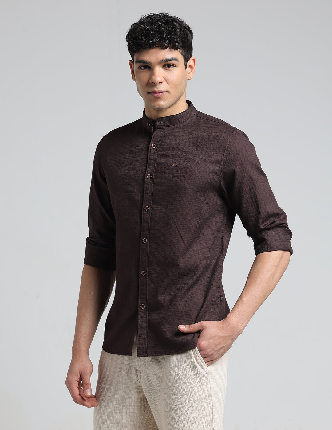 IDENTITI Men Slim Fit Mandarin Collar Solid Shirt In Brown.