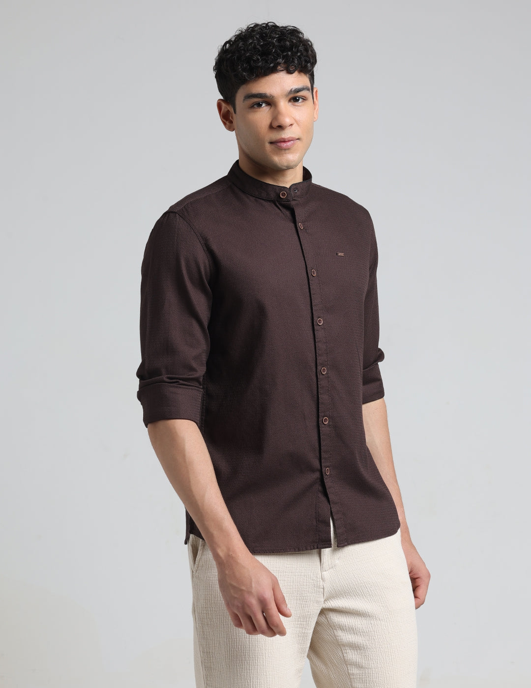 IDENTITI Men Slim Fit Mandarin Collar Solid Shirt In Brown.