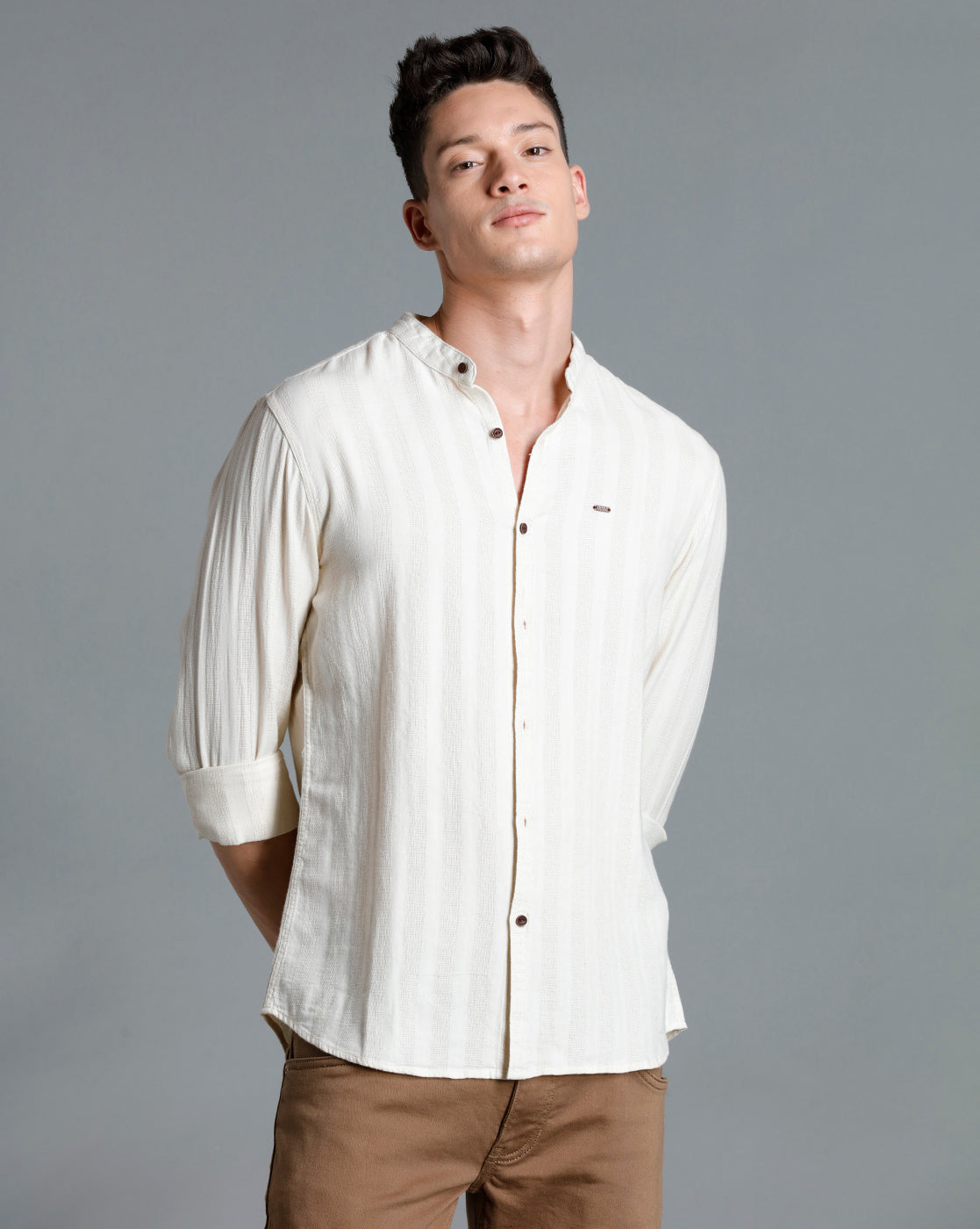 IDENTITI Men Slim Fit Mandarin Collar Solid Shirt In Beige.