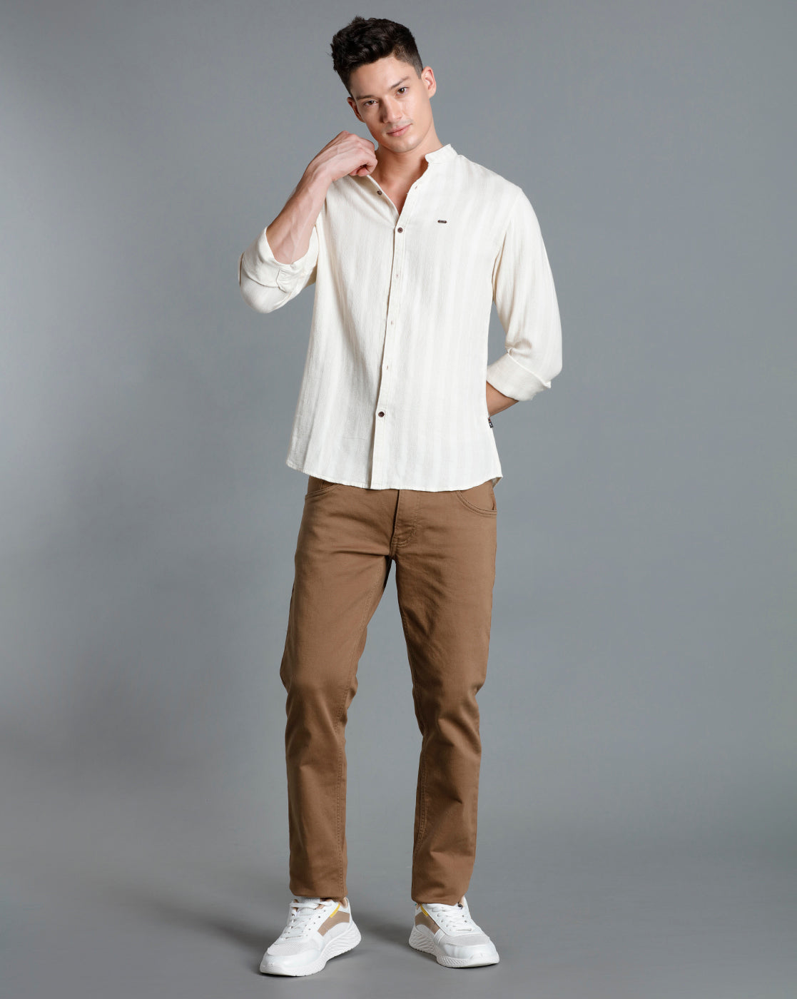 IDENTITI Men Slim Fit Mandarin Collar Solid Shirt In Beige.