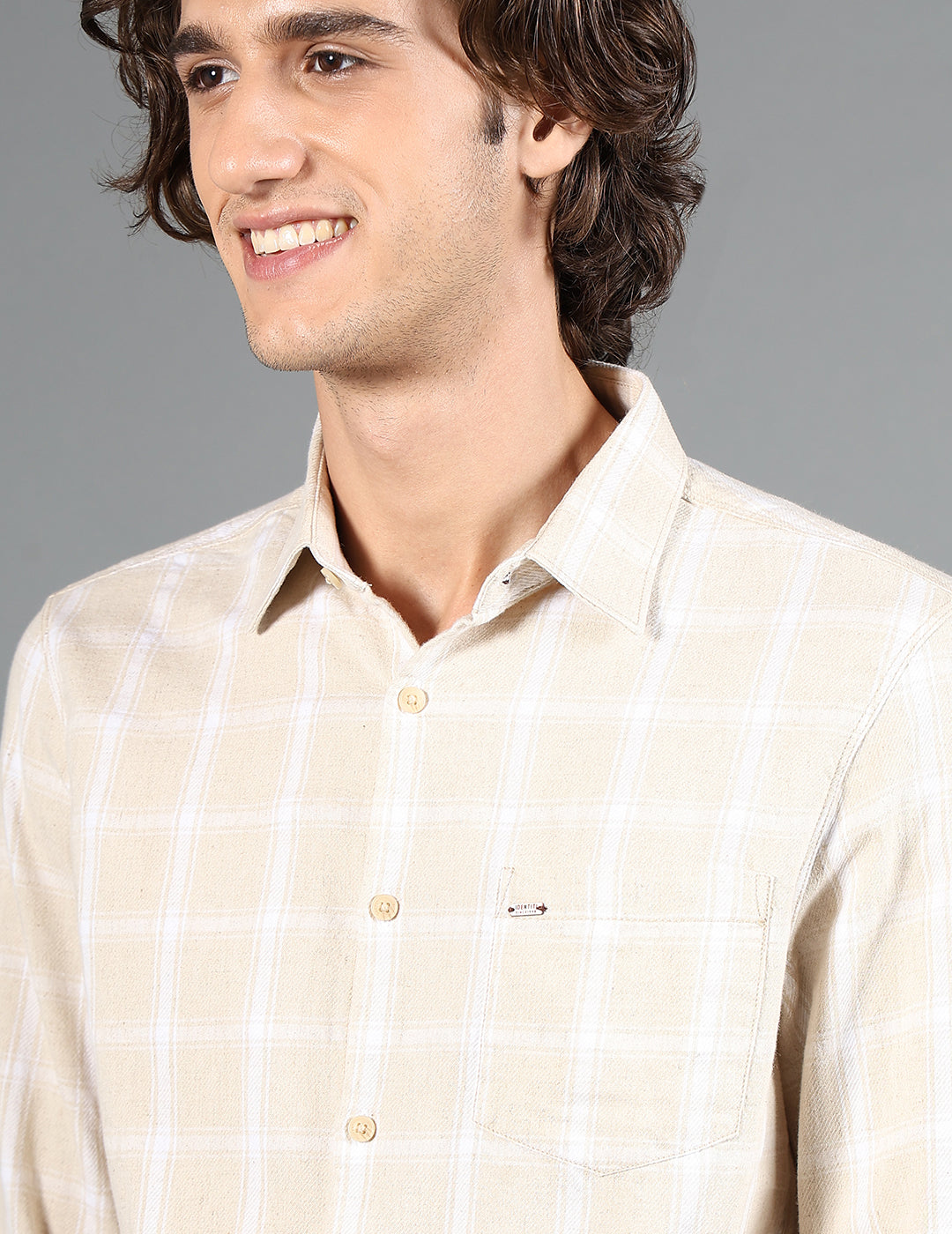 IDENTITI Men Slim Fit Regular Collar Checks Shirt In Beige.