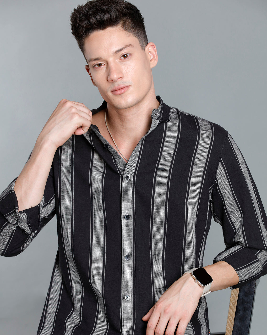 IDENTITI Men Slim Fit Mandarin Collar Striped Shirt In Black
