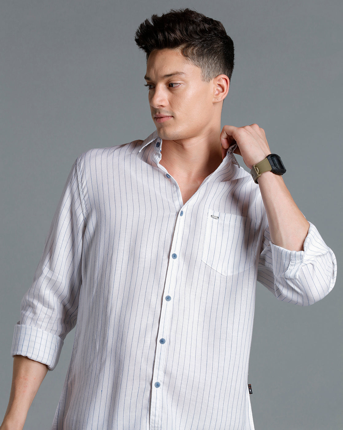 IDENTITI Men Slim Fit Regular Collar Striped Shirt In Blue