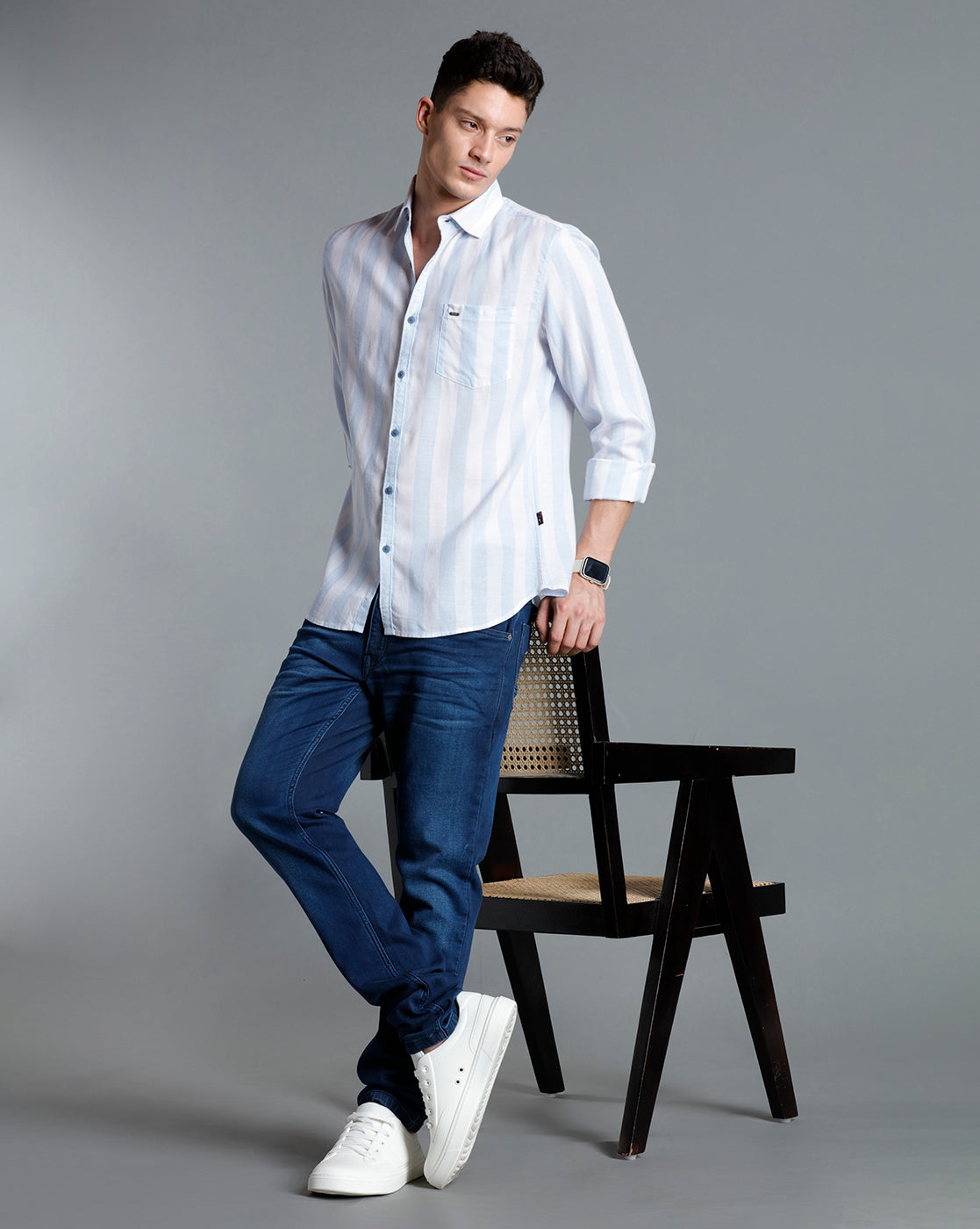 IDENTITI Men Slim Fit Regular Collar Striped Shirt In Blue