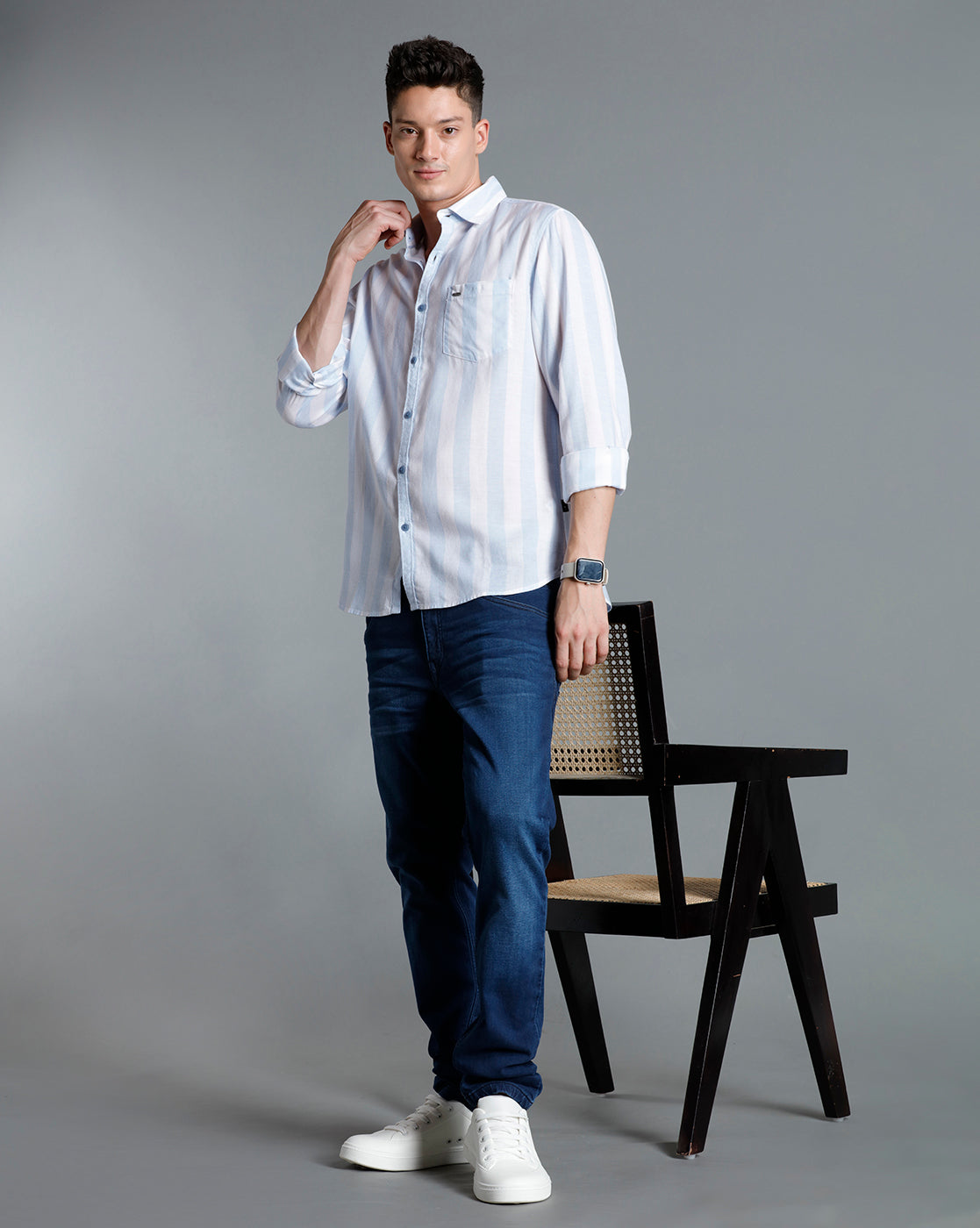IDENTITI Men Slim Fit Regular Collar Striped Shirt In Blue