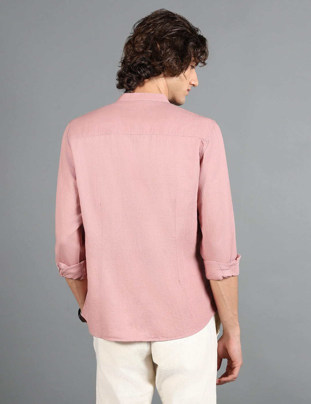 IDENTITI Men Slim Fit Mandarin Collar Solid Shirt In Onion.