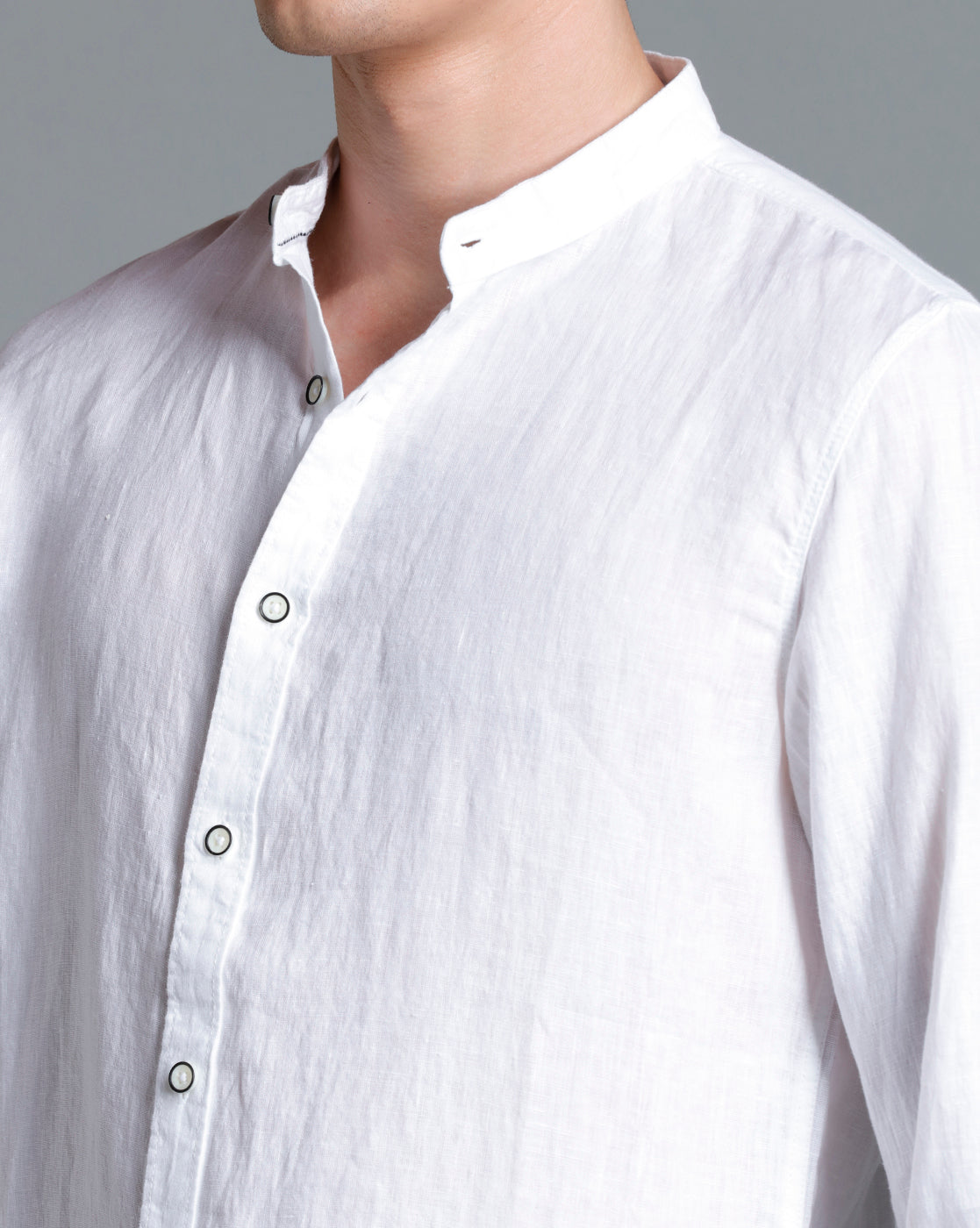IDENTITI Men Slim Fit Mandarin Collar Solid Shirt In White