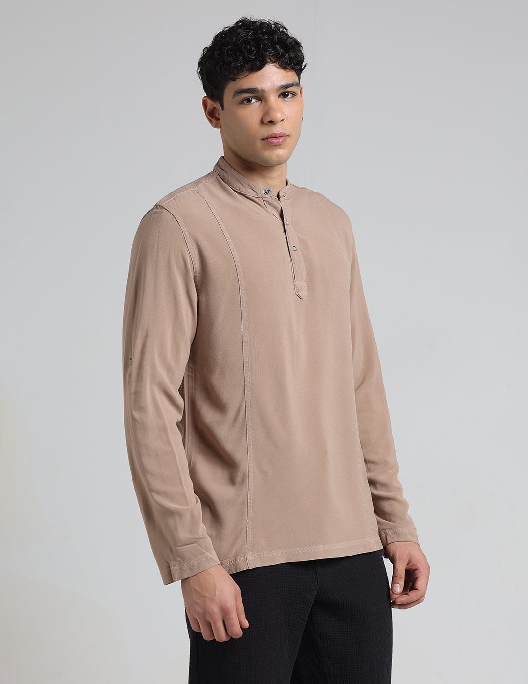 IDENTITI Men Slim Fit Mandarin Collar Solid Shirt In Sand.